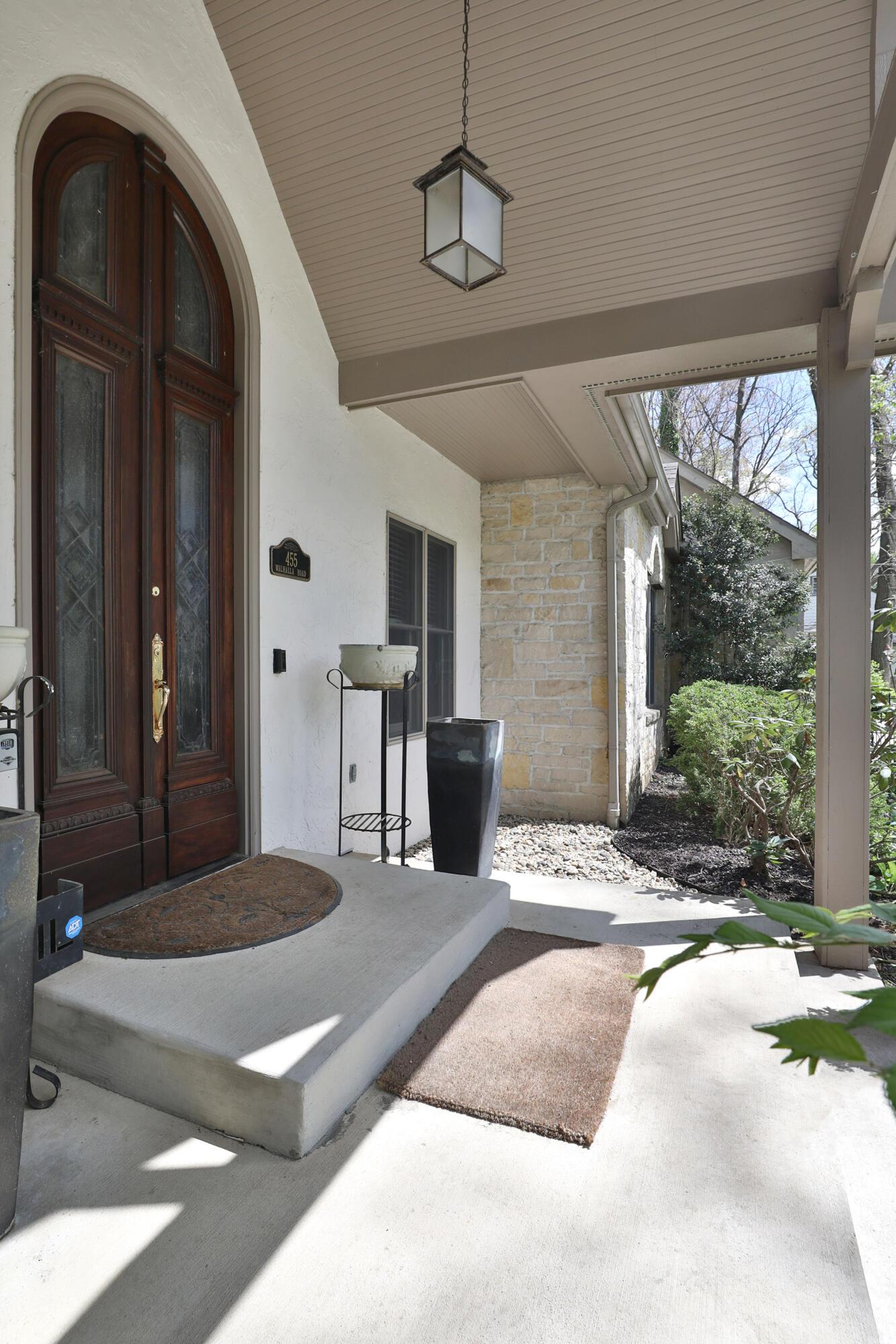 455 Walhalla Road Property Photo 4