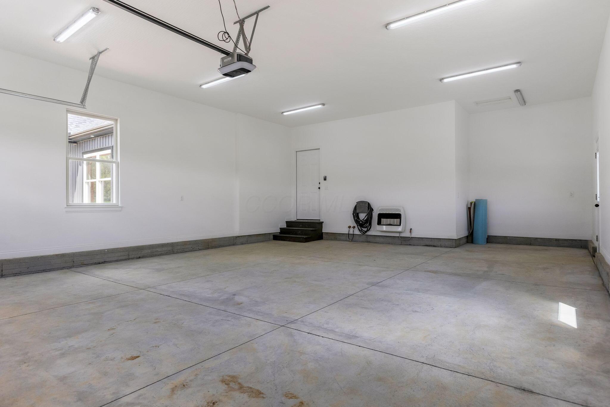4254 Stone Hill Drive E Property Photo 47