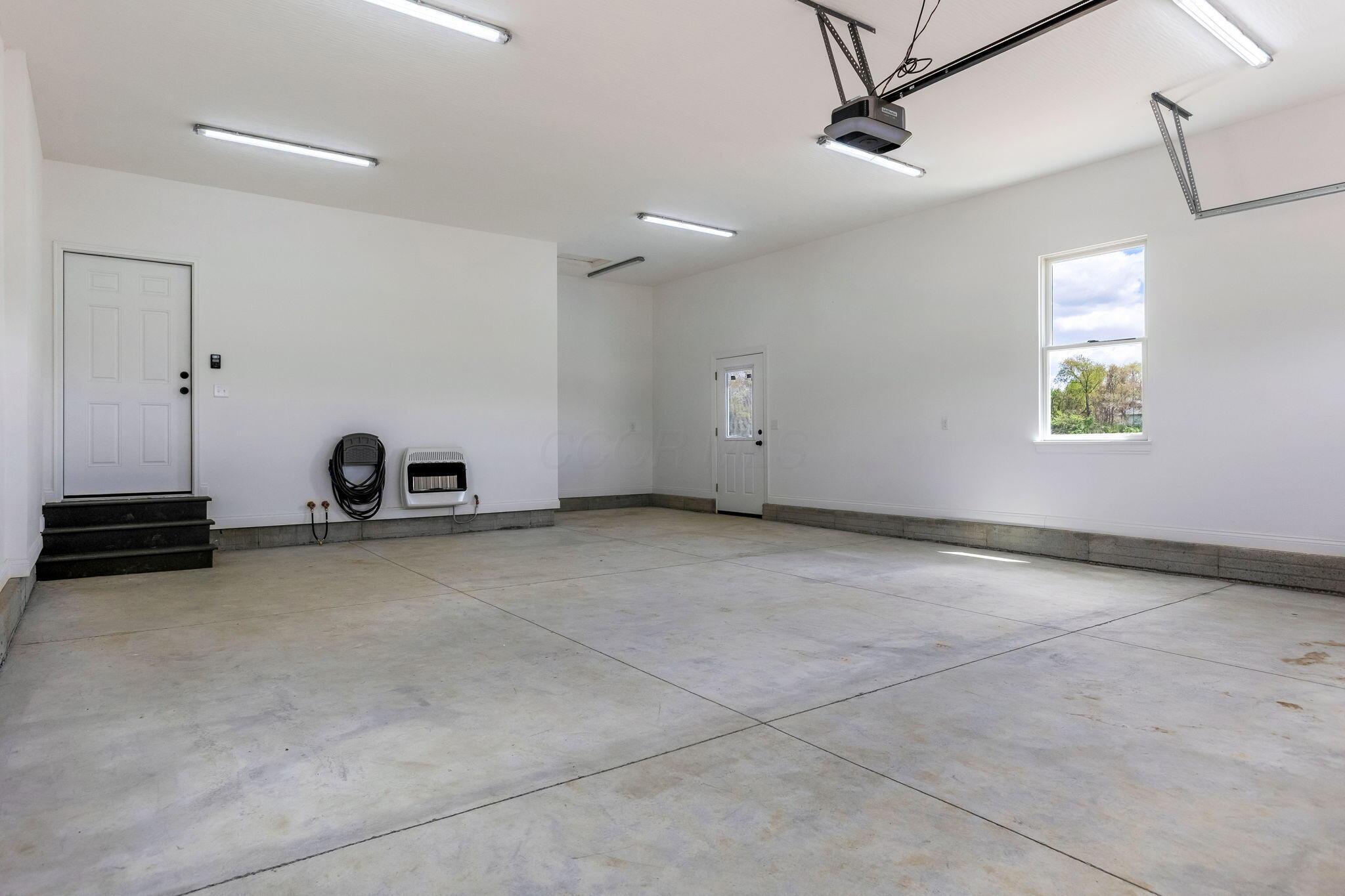 4254 Stone Hill Drive E Property Photo 48