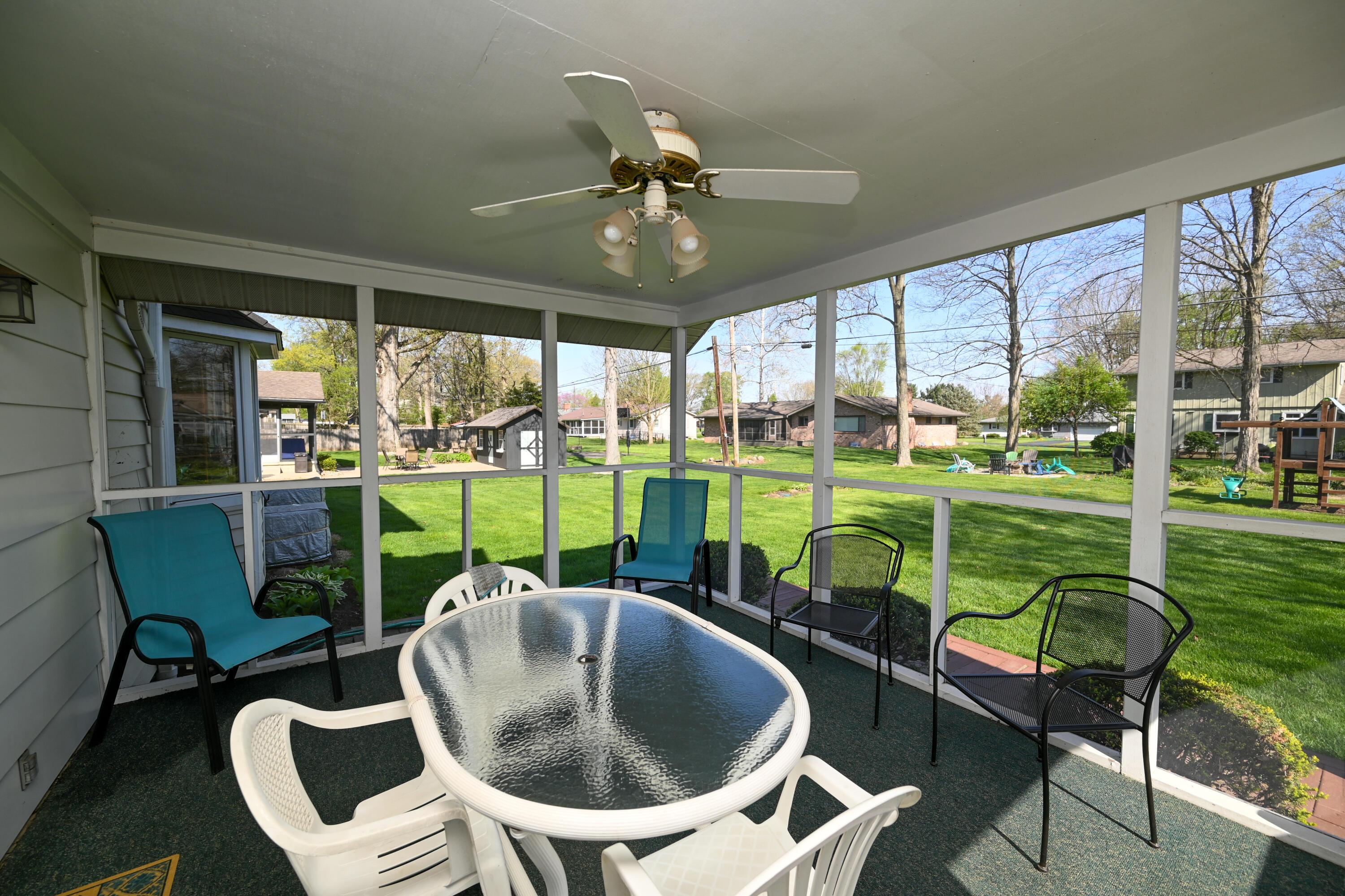 856 Oak Drive Property Photo 4