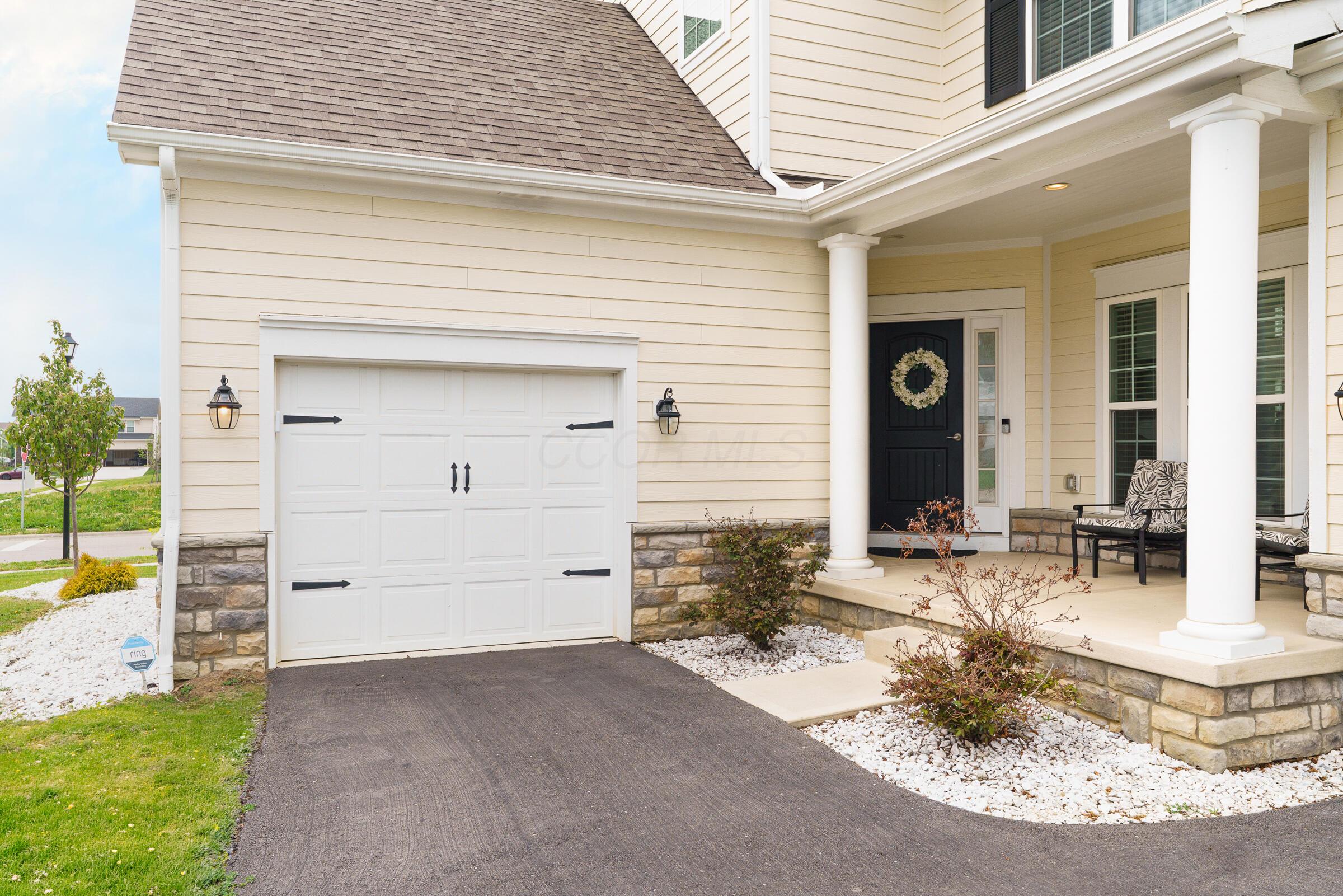 212 Partridge Court Property Photo 4