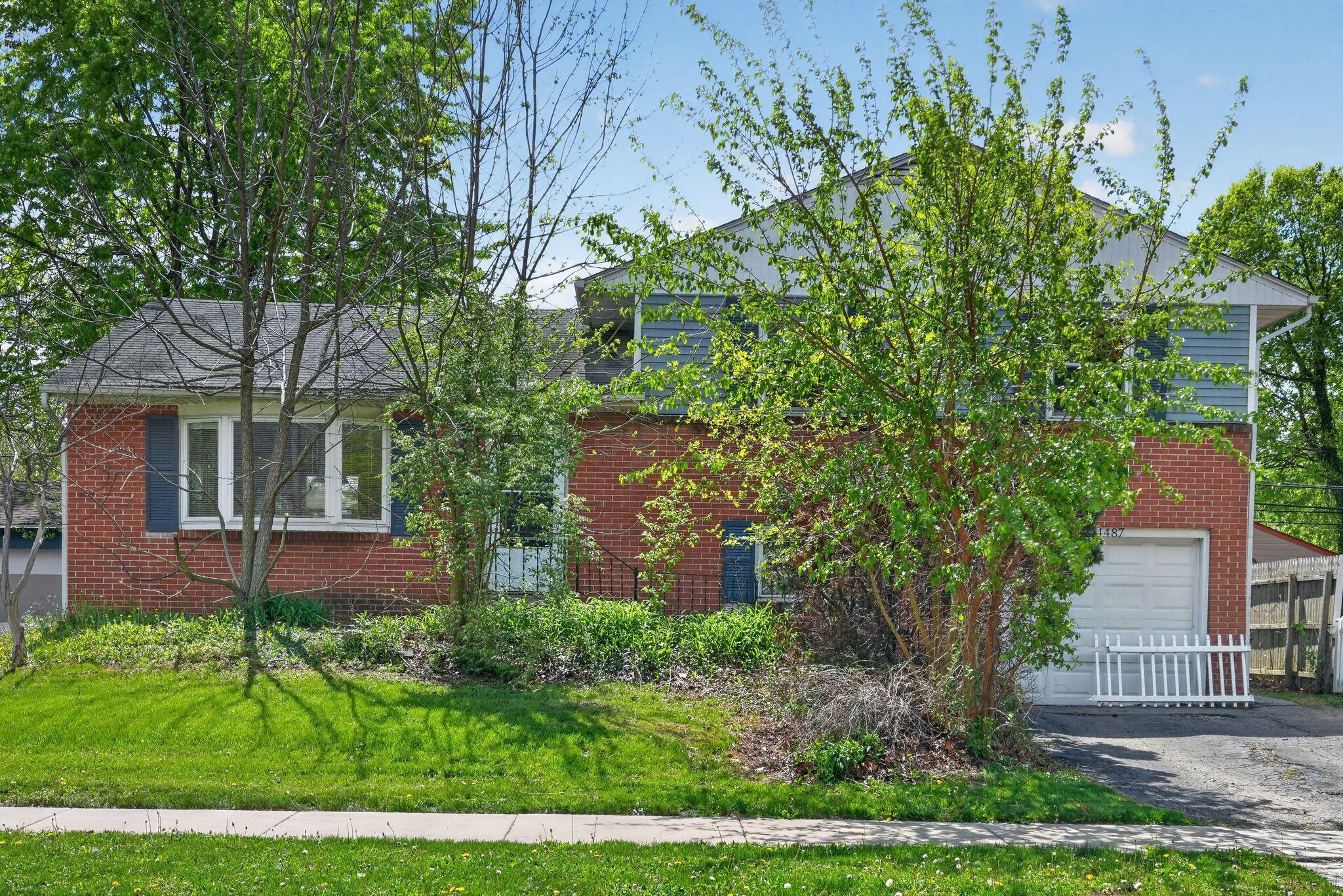 4487 Dundee Avenue Property Photo 1