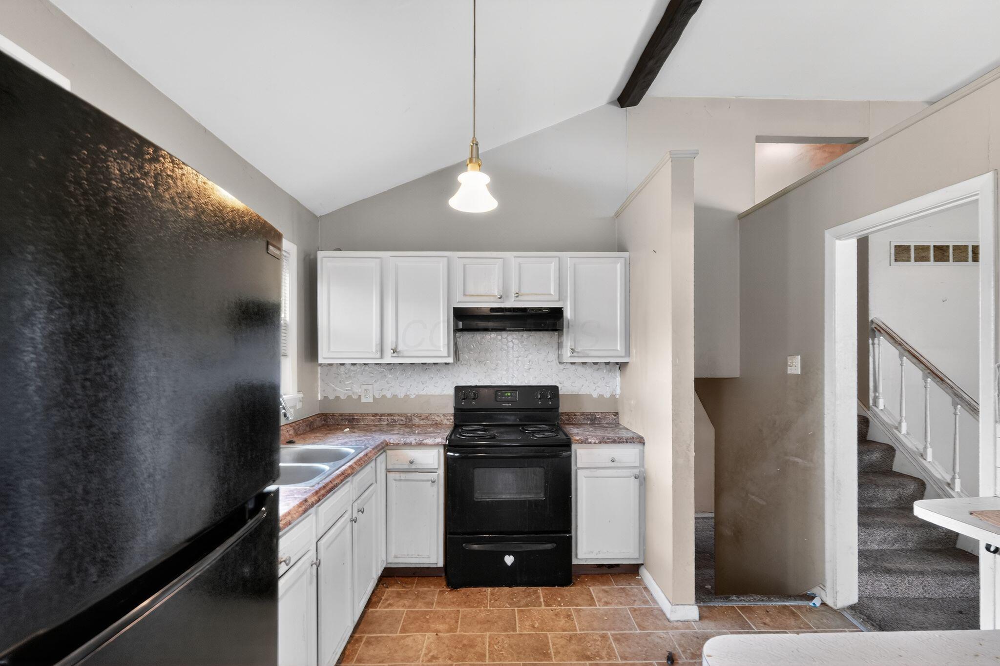 4487 Dundee Avenue Property Photo 19