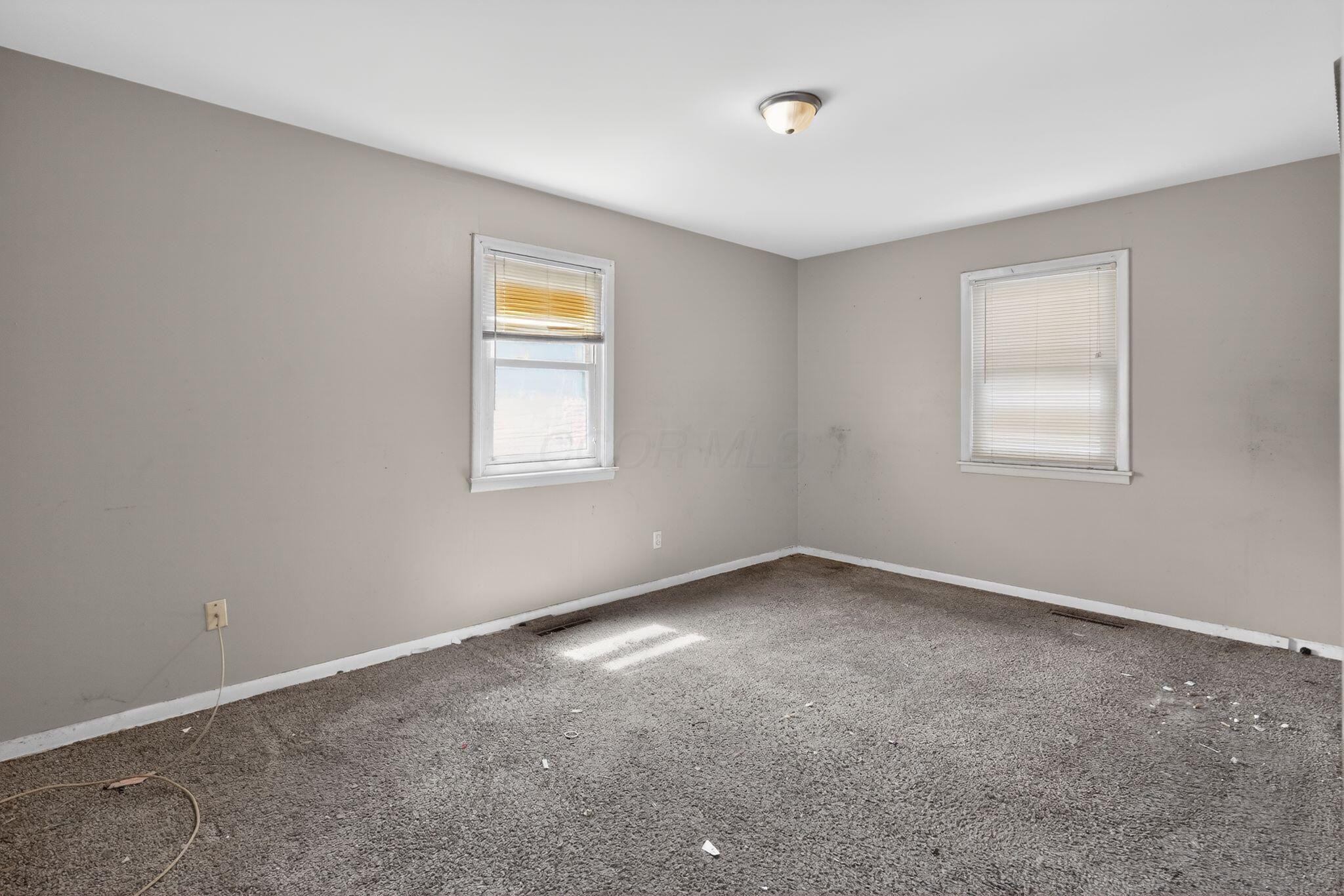 4487 Dundee Avenue Property Photo 49