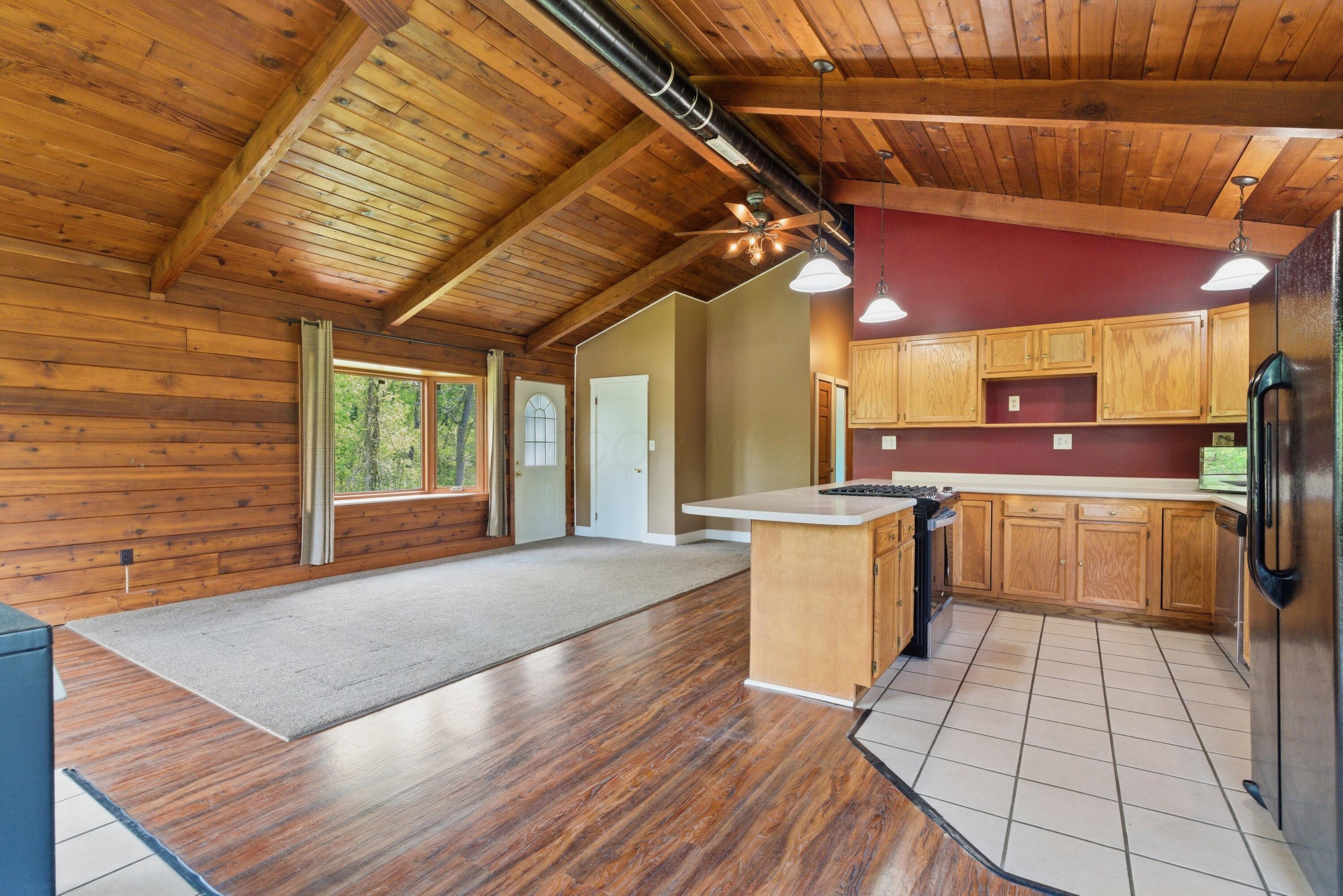 37011 Scout Road Property Photo 10