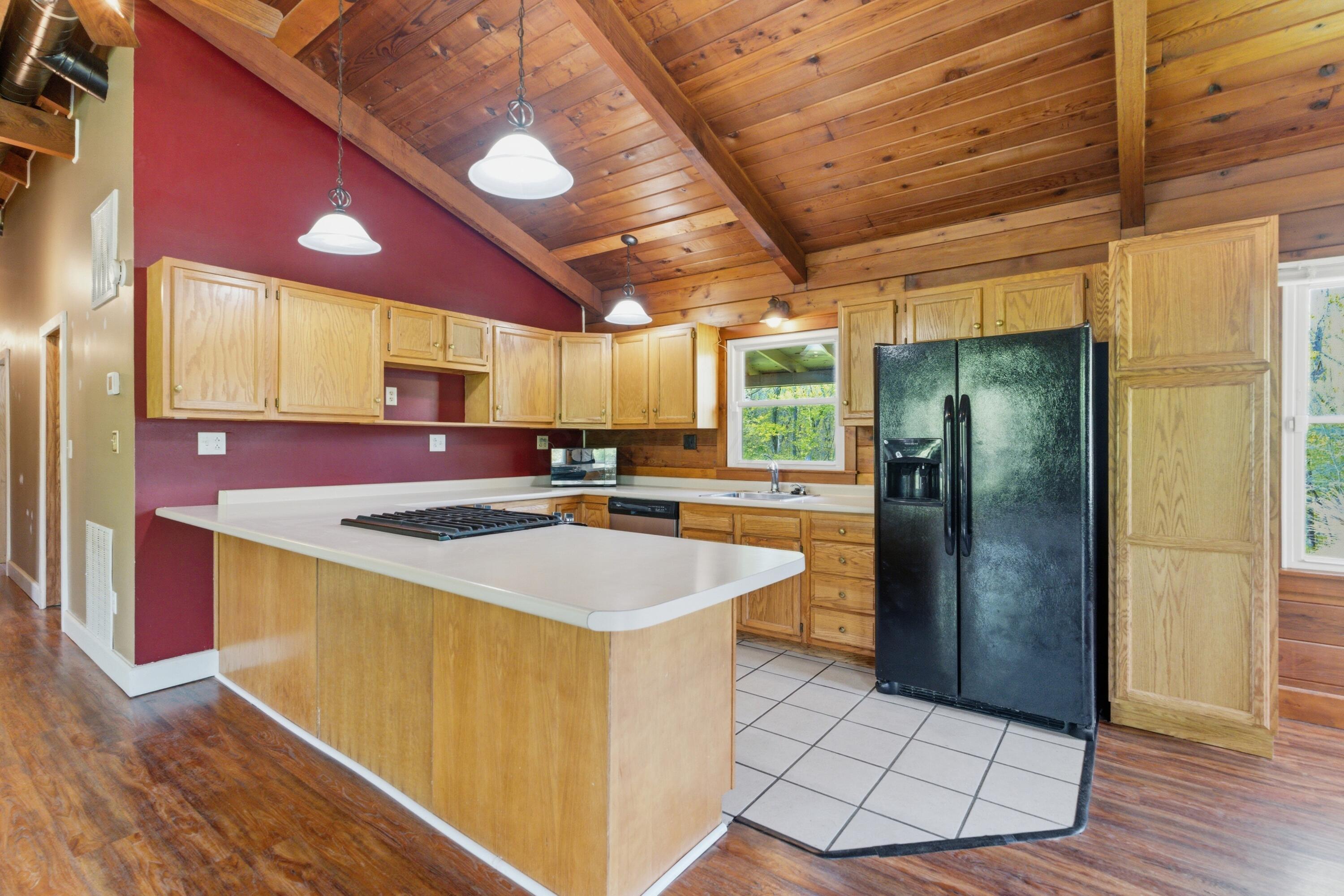 37011 Scout Road Property Photo 11