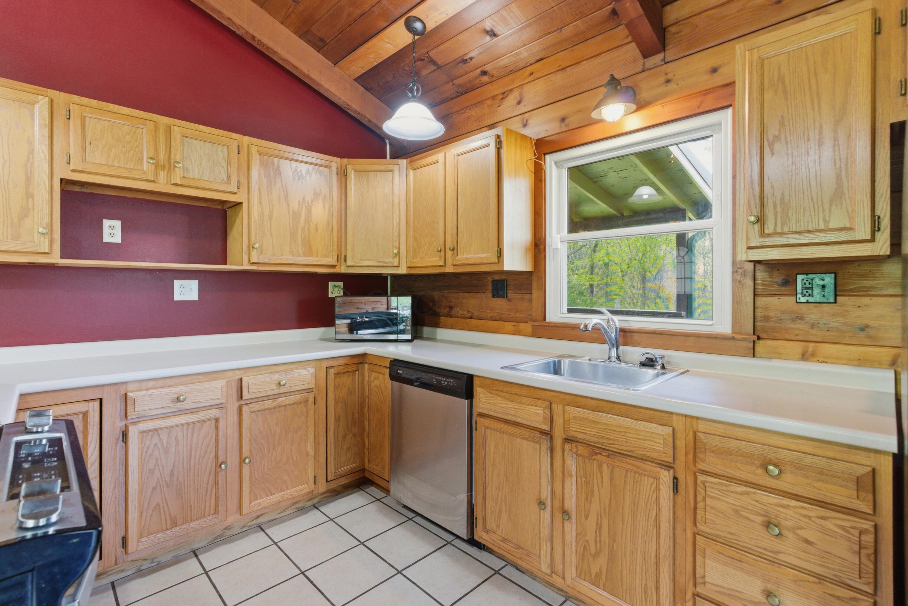 37011 Scout Road Property Photo 14