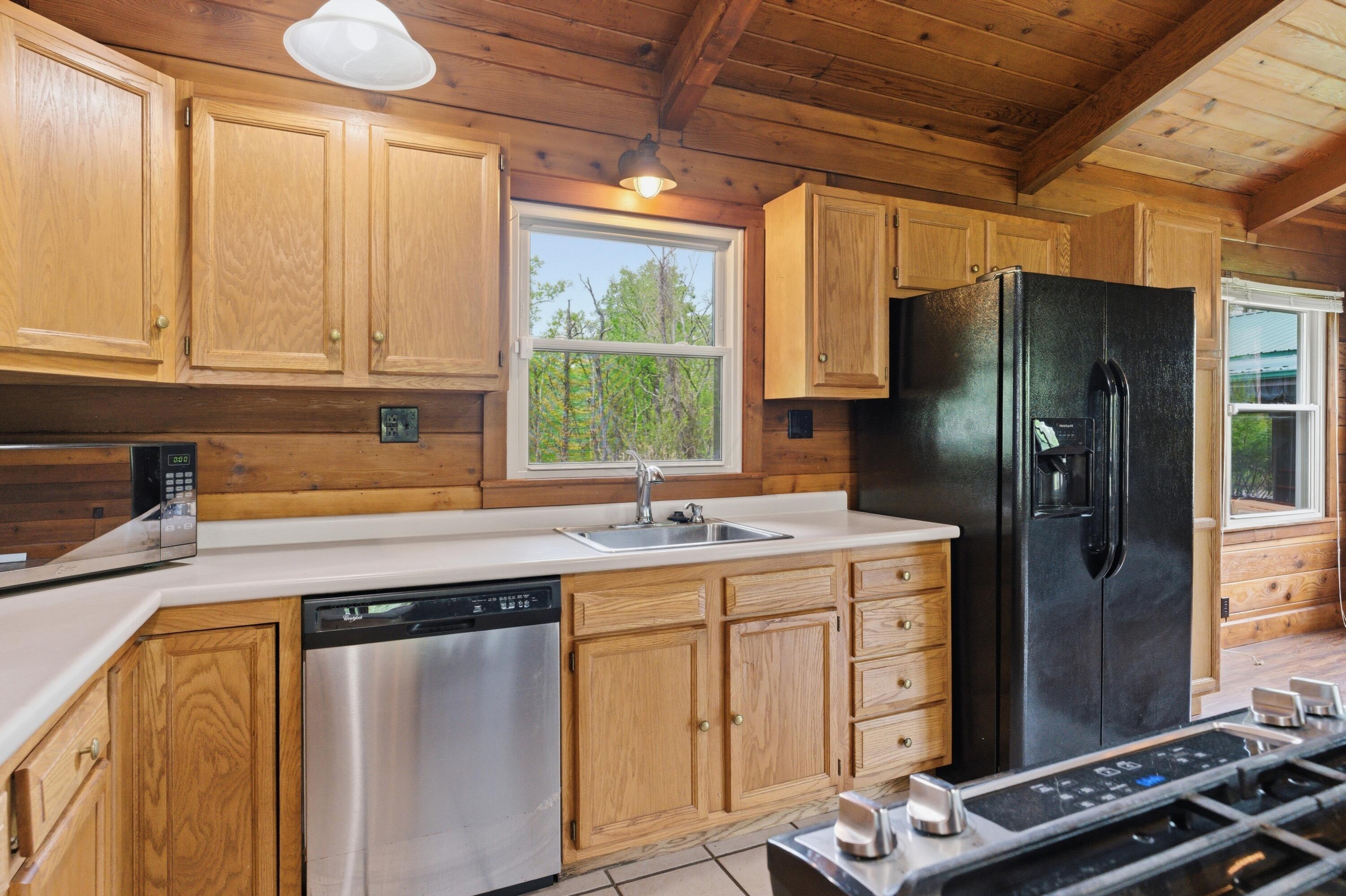 37011 Scout Road Property Photo 15