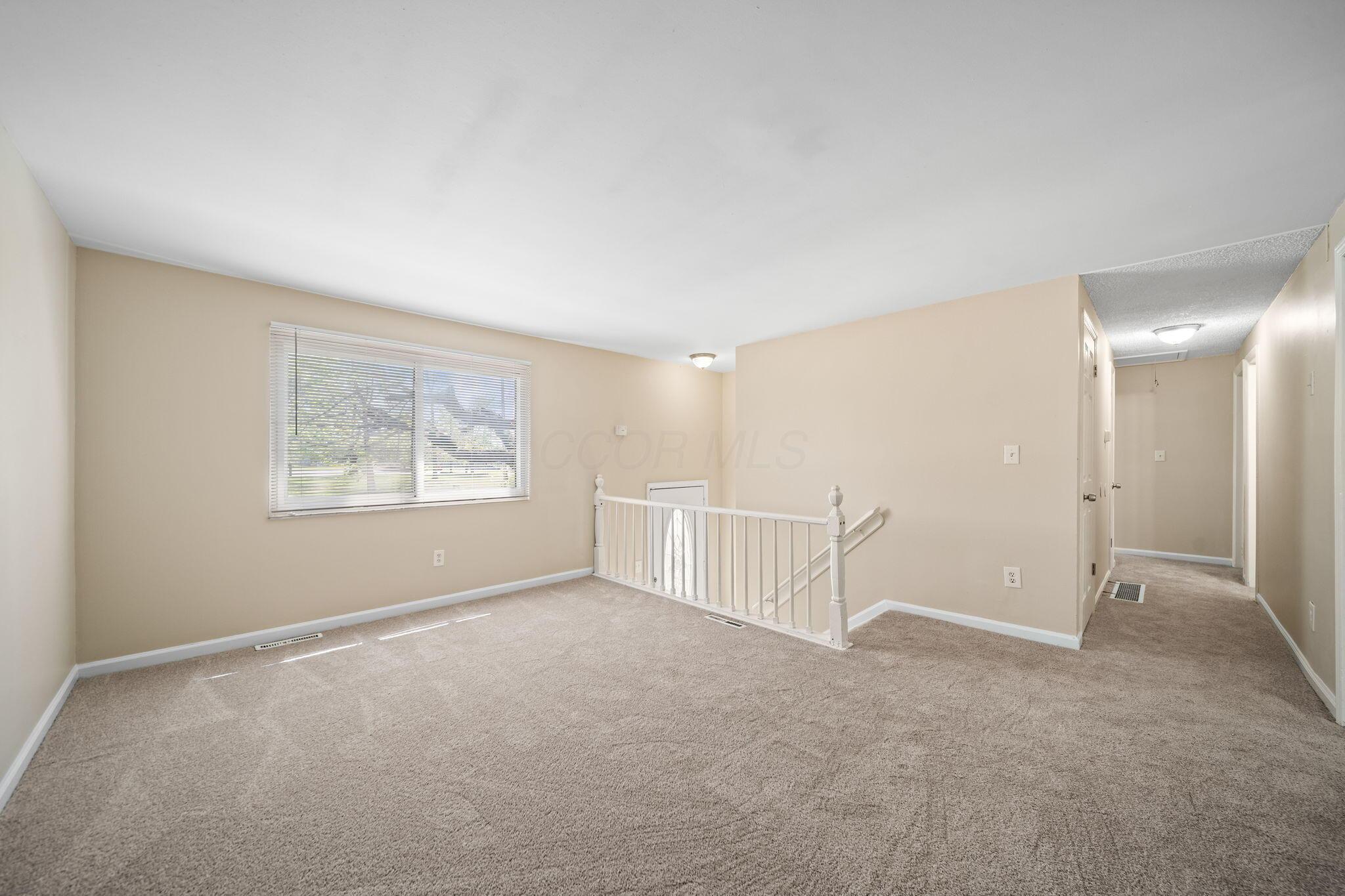 5220 Refugee Road Property Photo 8
