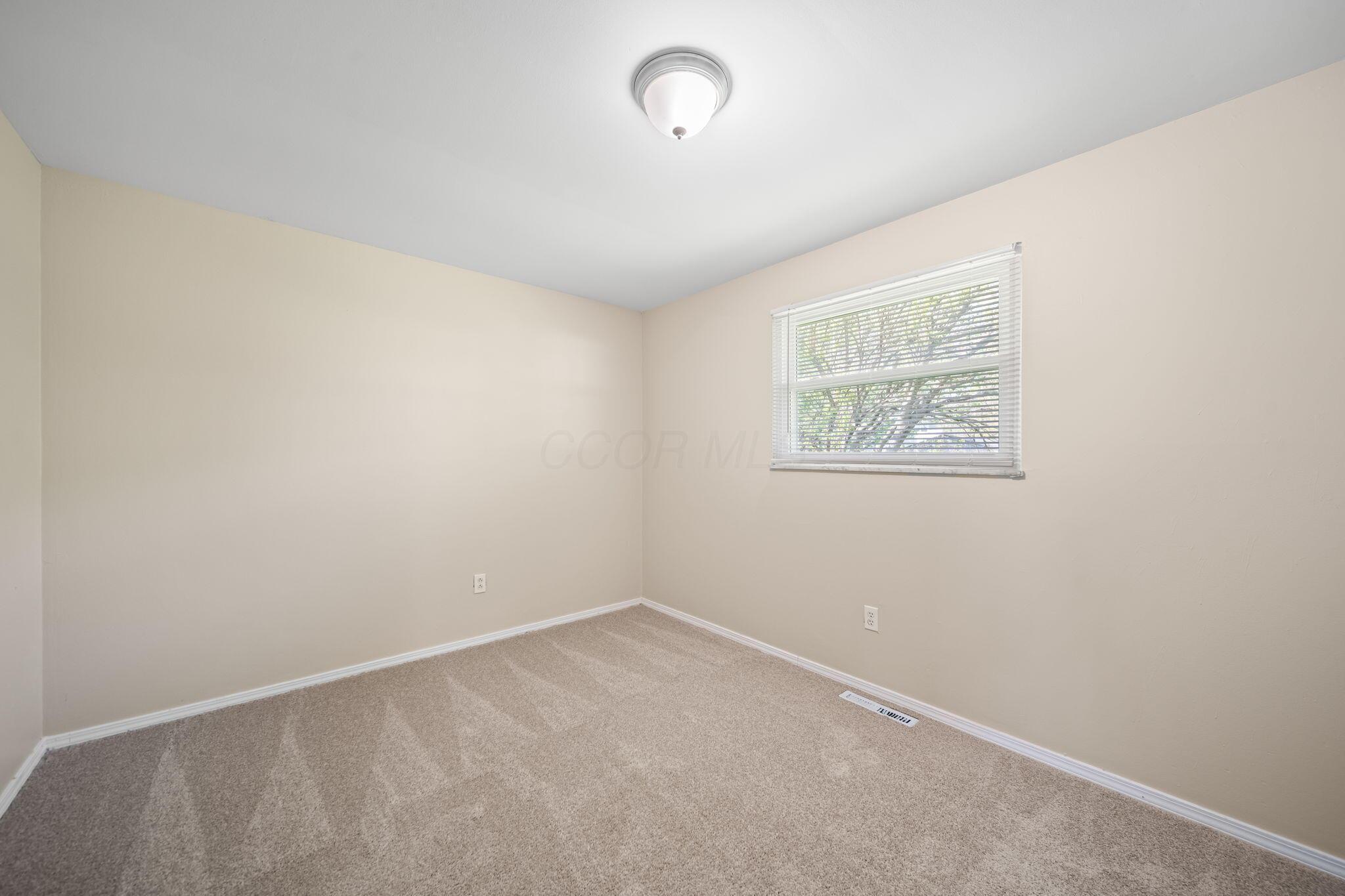 5220 Refugee Road Property Photo 22
