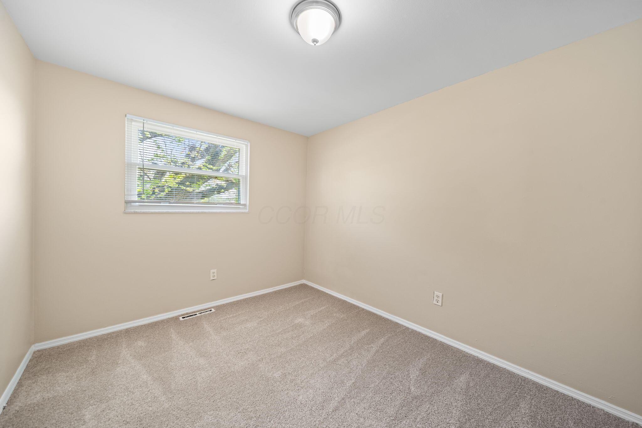 5220 Refugee Road Property Photo 26