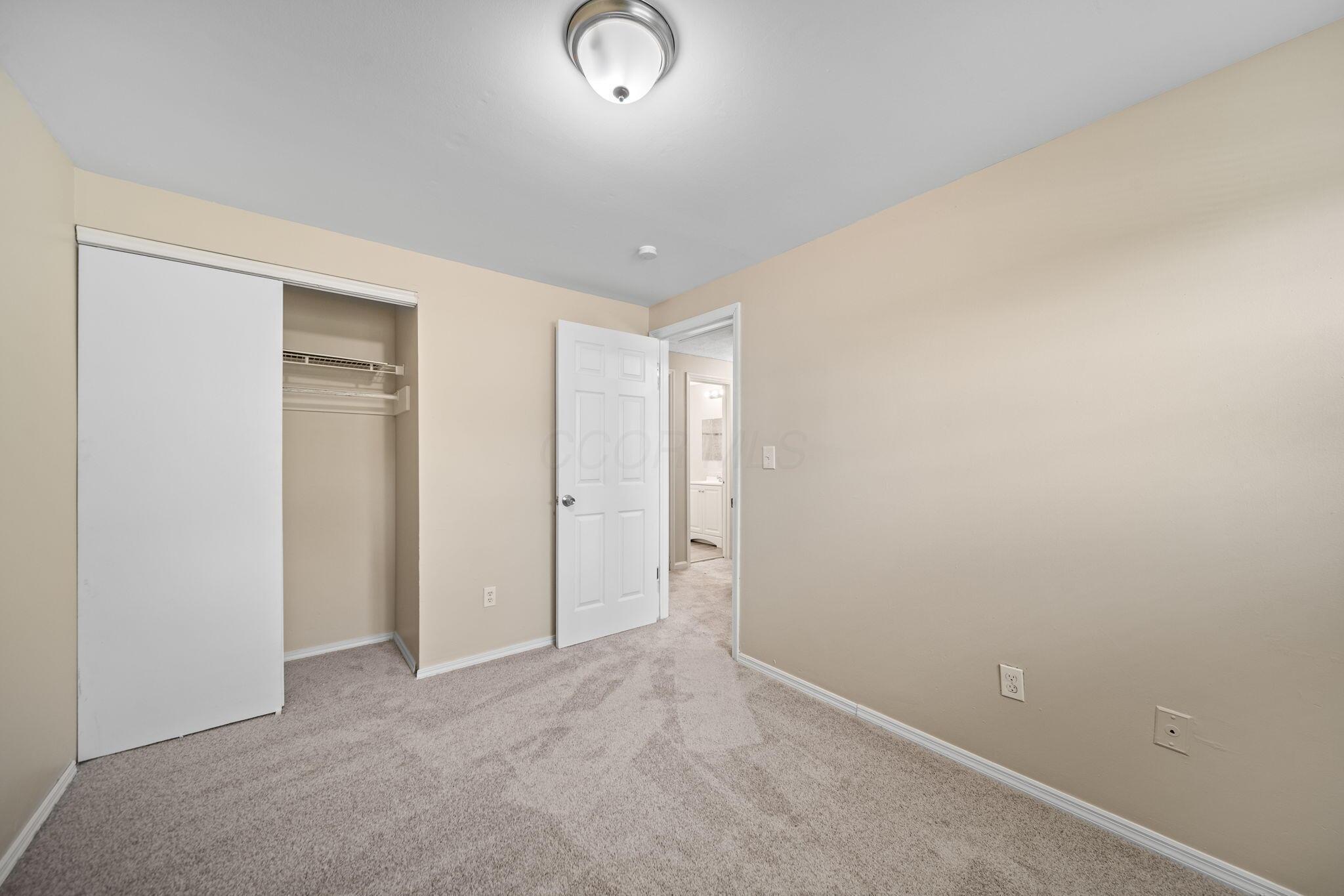 5220 Refugee Road Property Photo 27