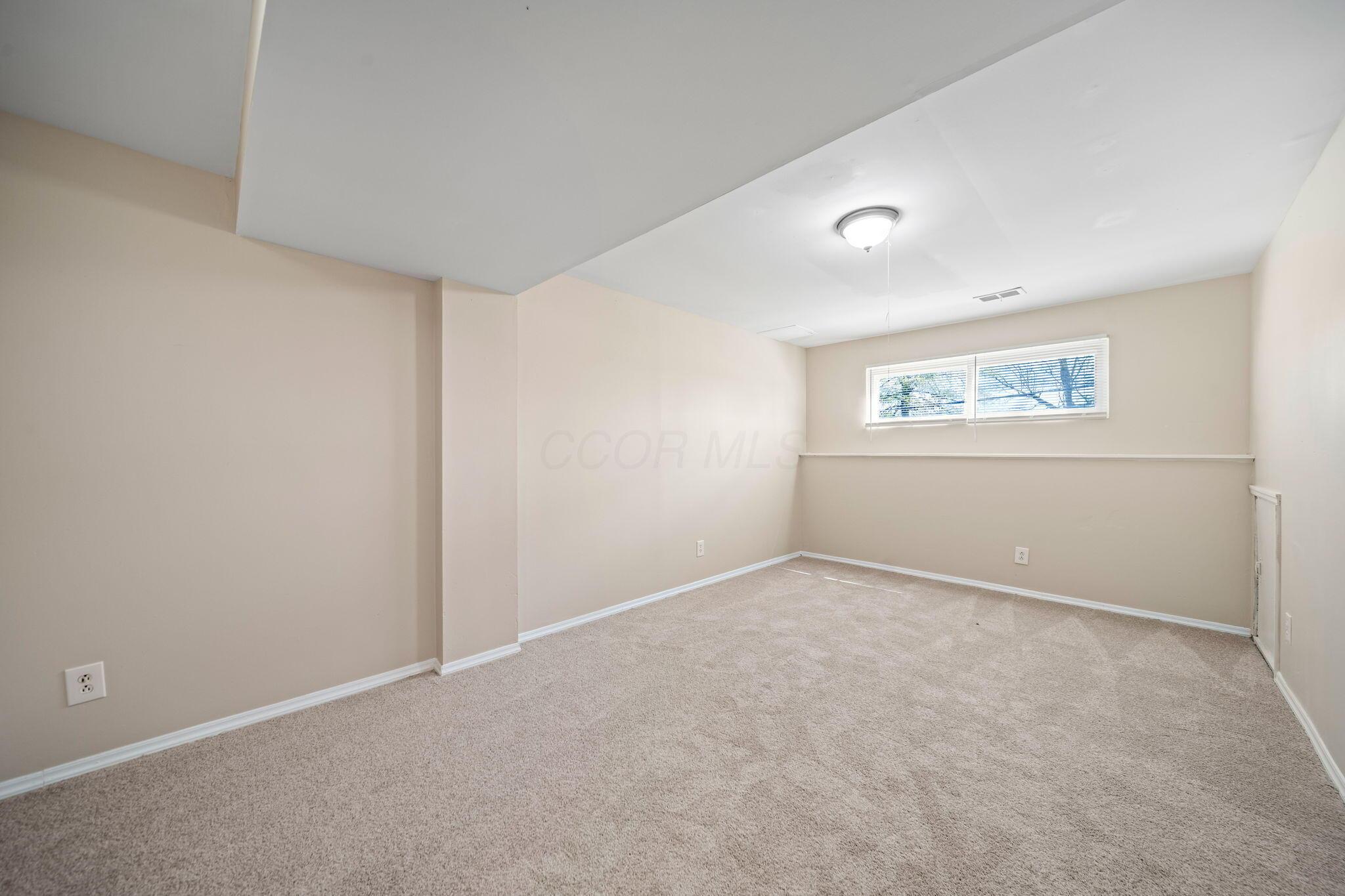5220 Refugee Road Property Photo 35