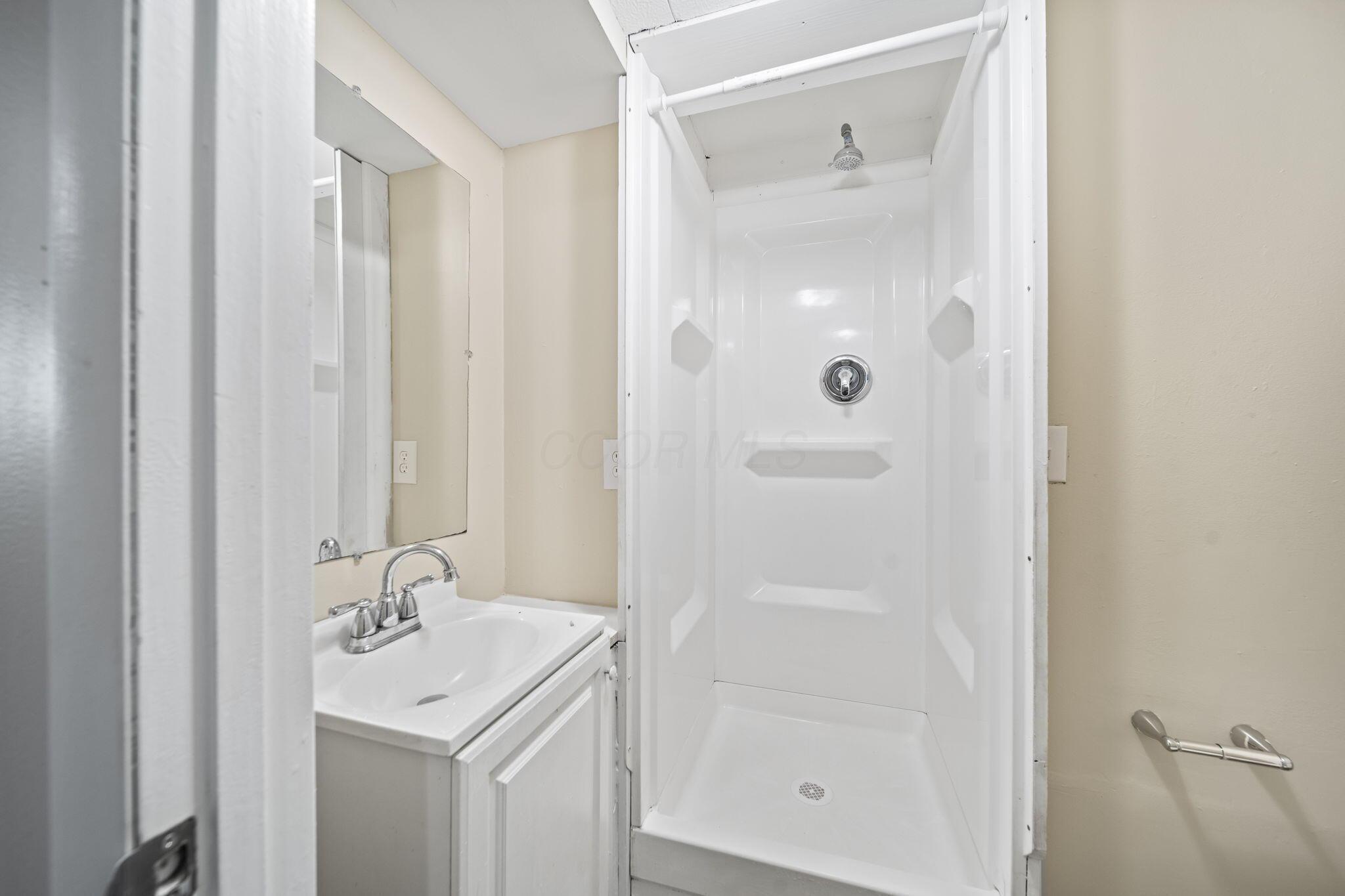 5220 Refugee Road Property Photo 37
