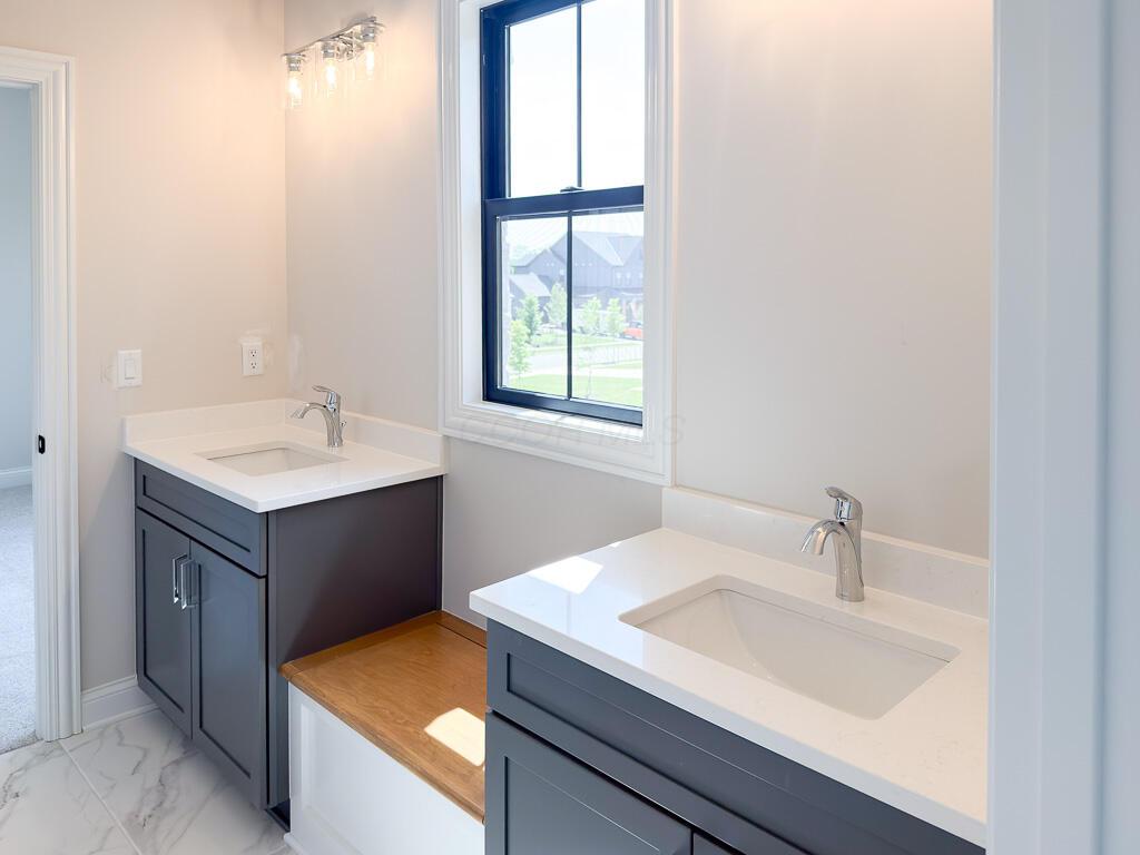 11268 Sweetbay Drive Property Photo 10