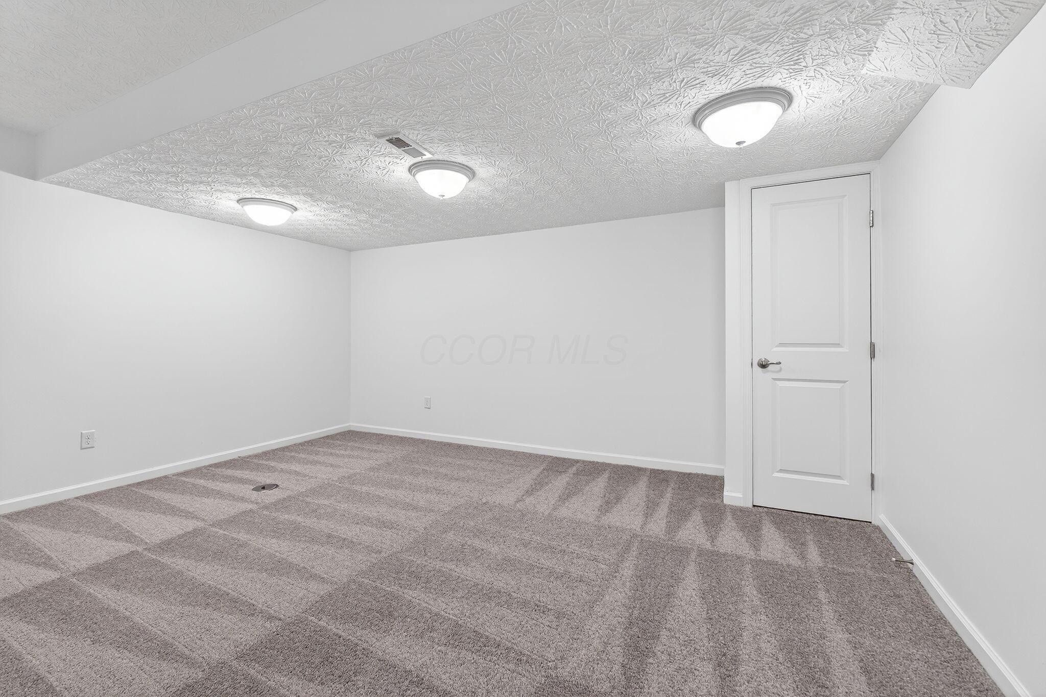100 York Gate Drive Property Photo 35