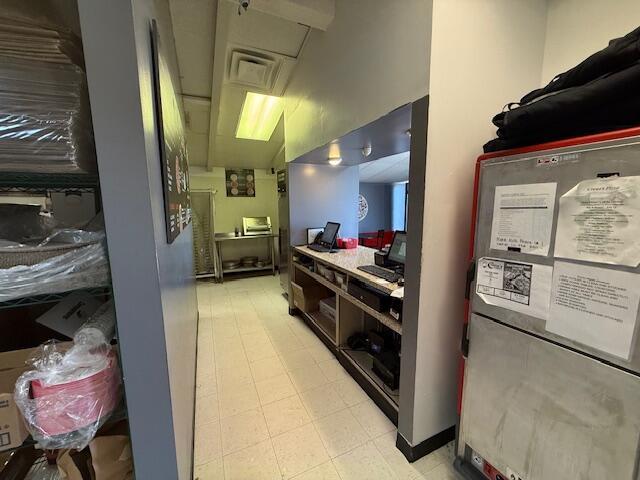 226013685 Property Photo 9