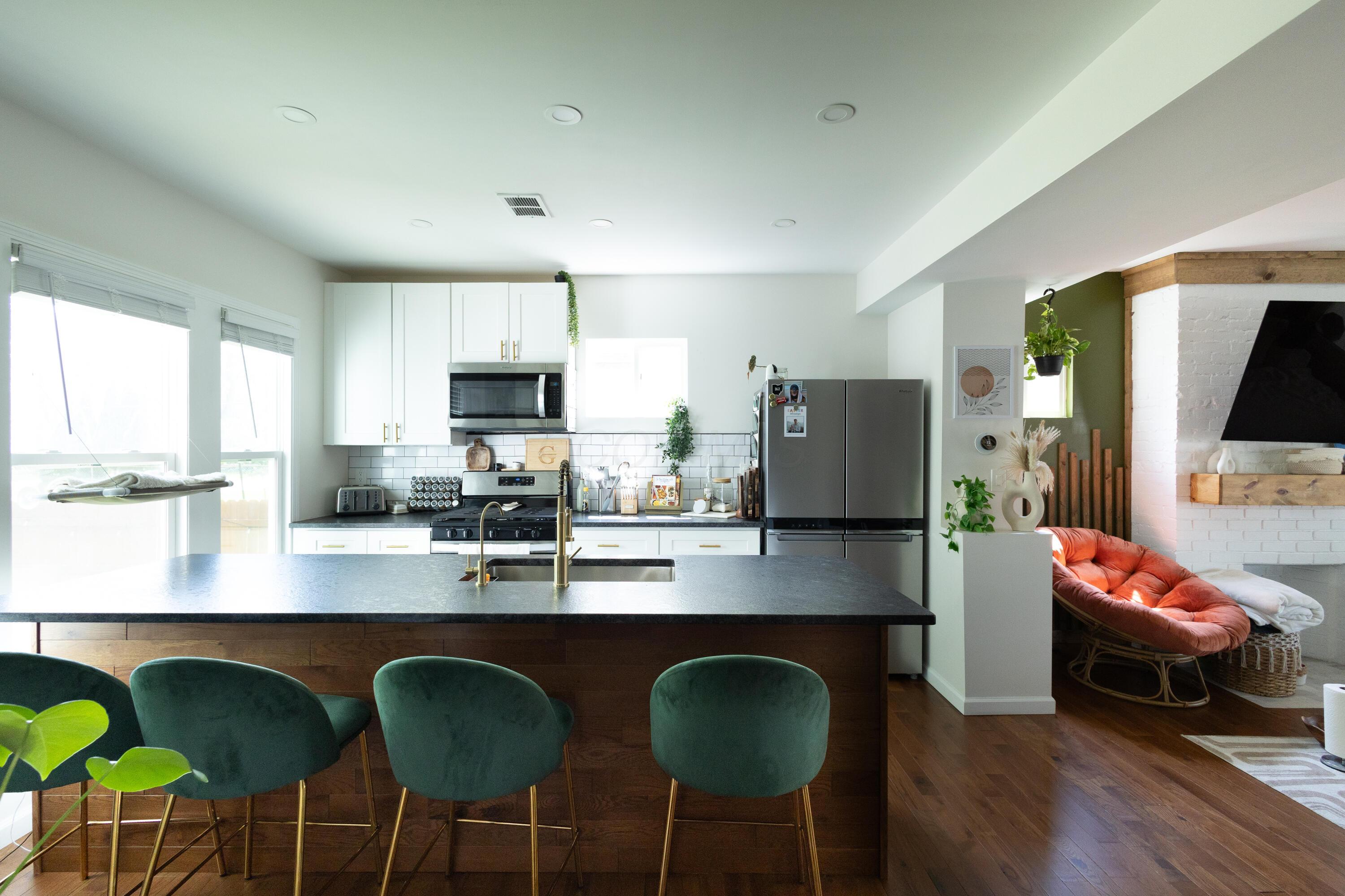 1136 Lockbourne Road Property Photo 12