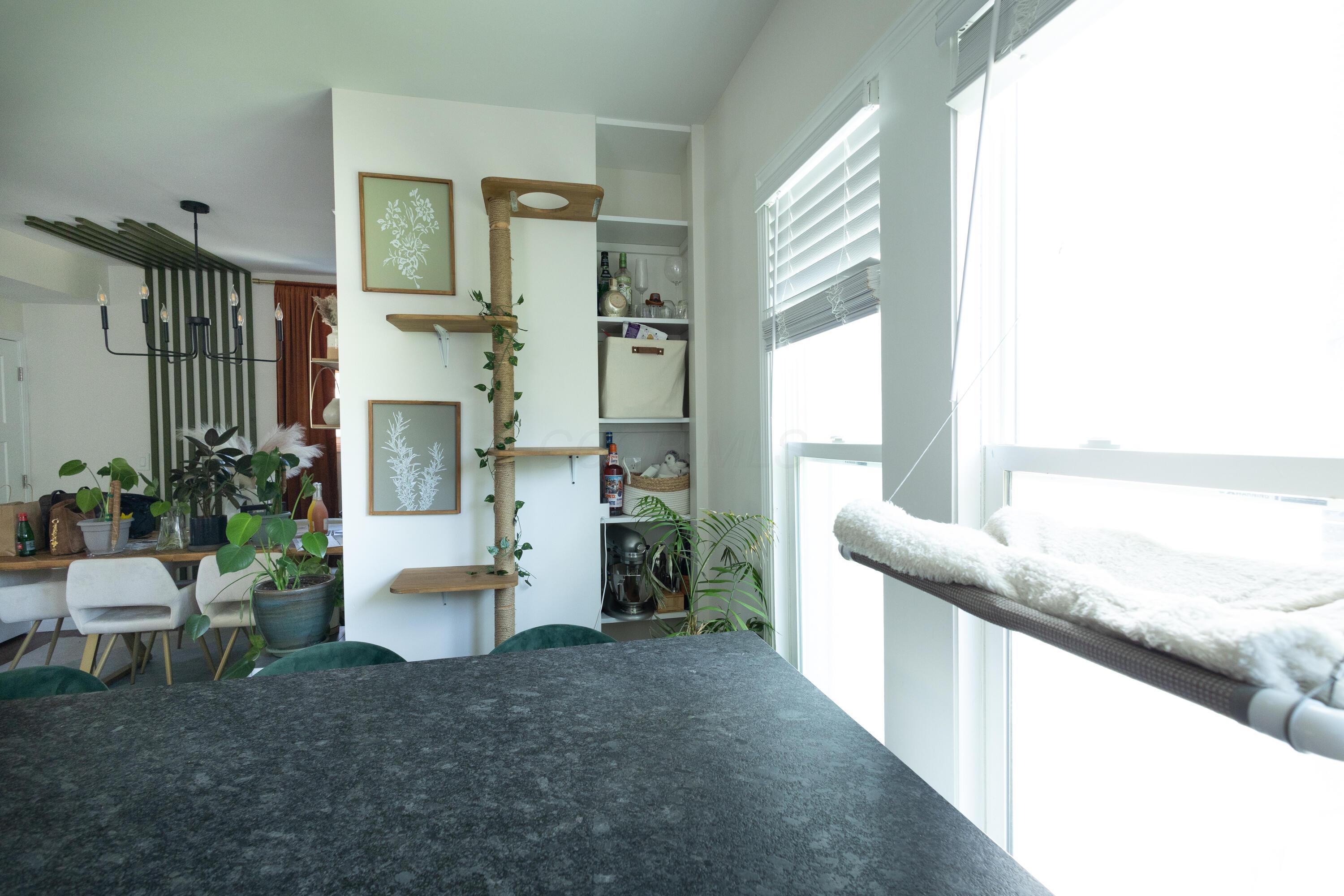 1136 Lockbourne Road Property Photo 14