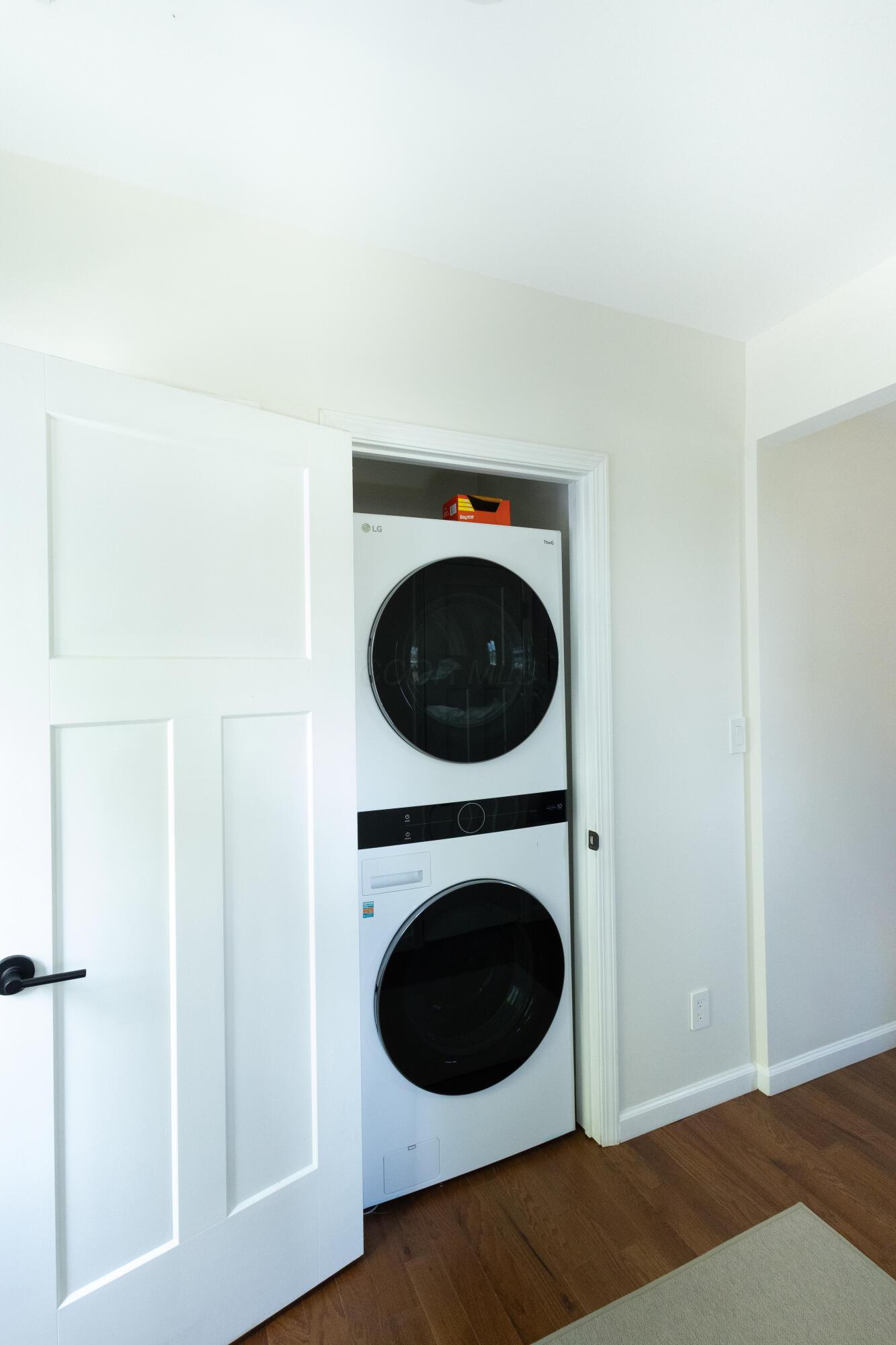 1136 Lockbourne Road Property Photo 18