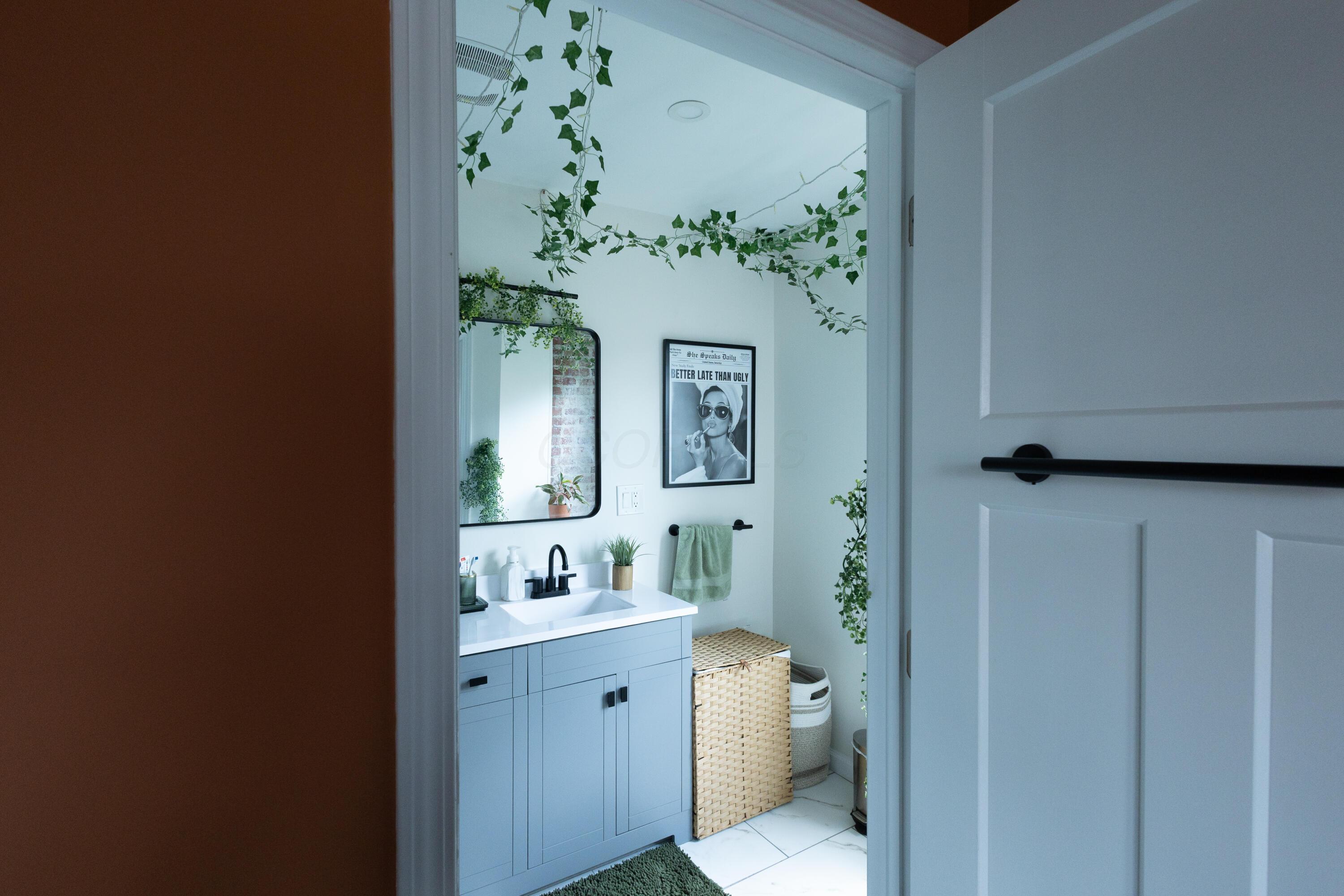 1136 Lockbourne Road Property Photo 23