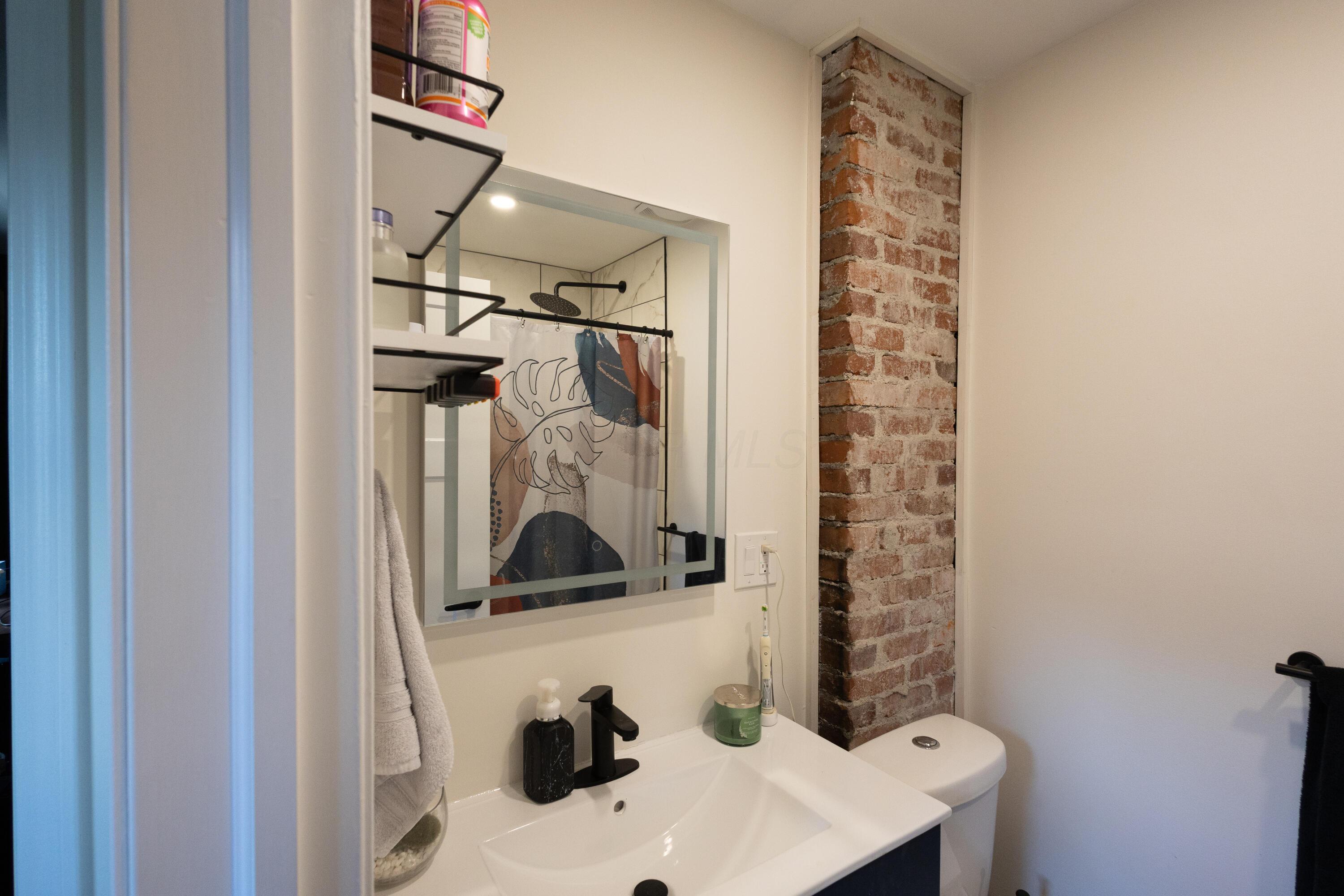 1136 Lockbourne Road Property Photo 28
