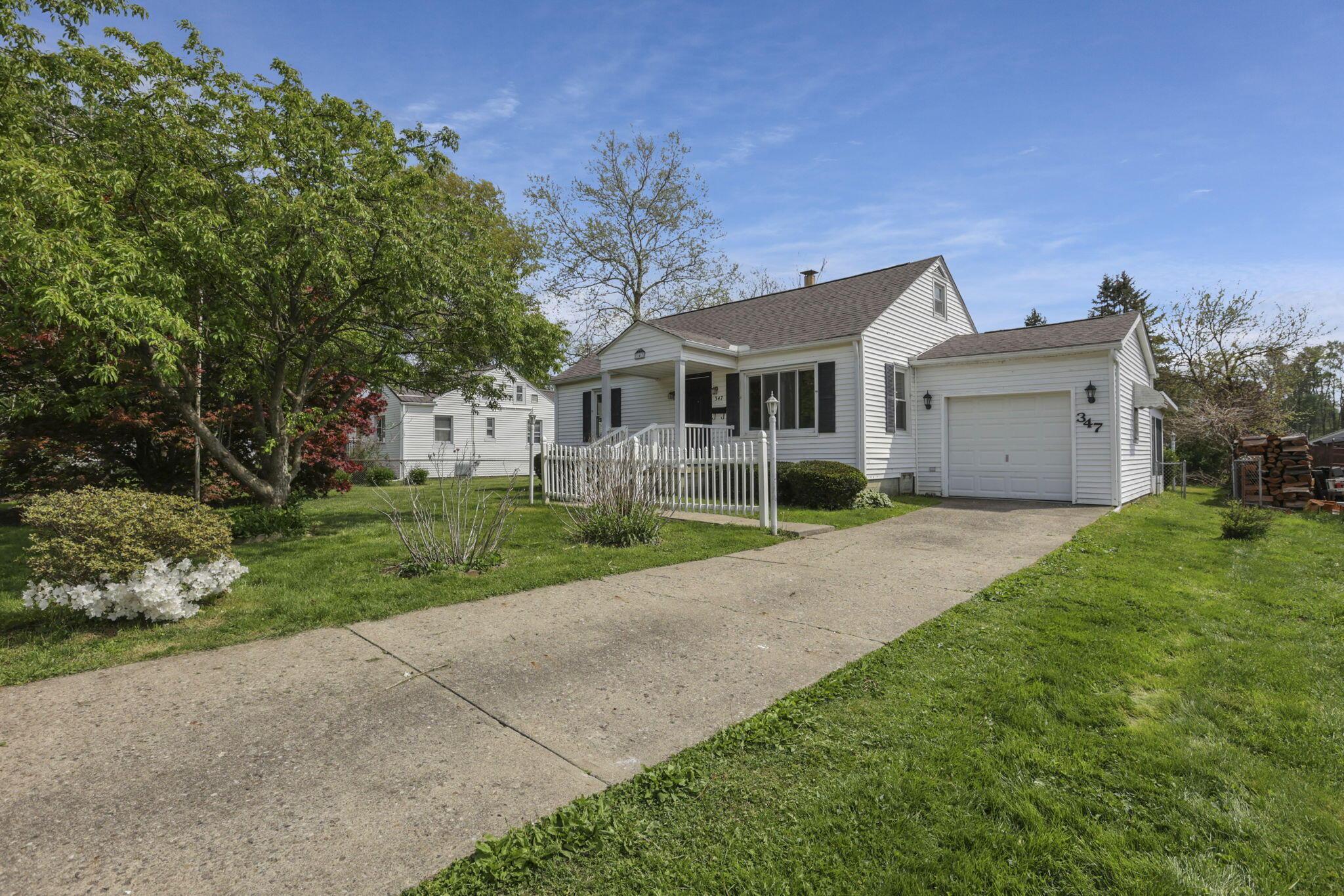347 Wayne Avenue Property Photo 3