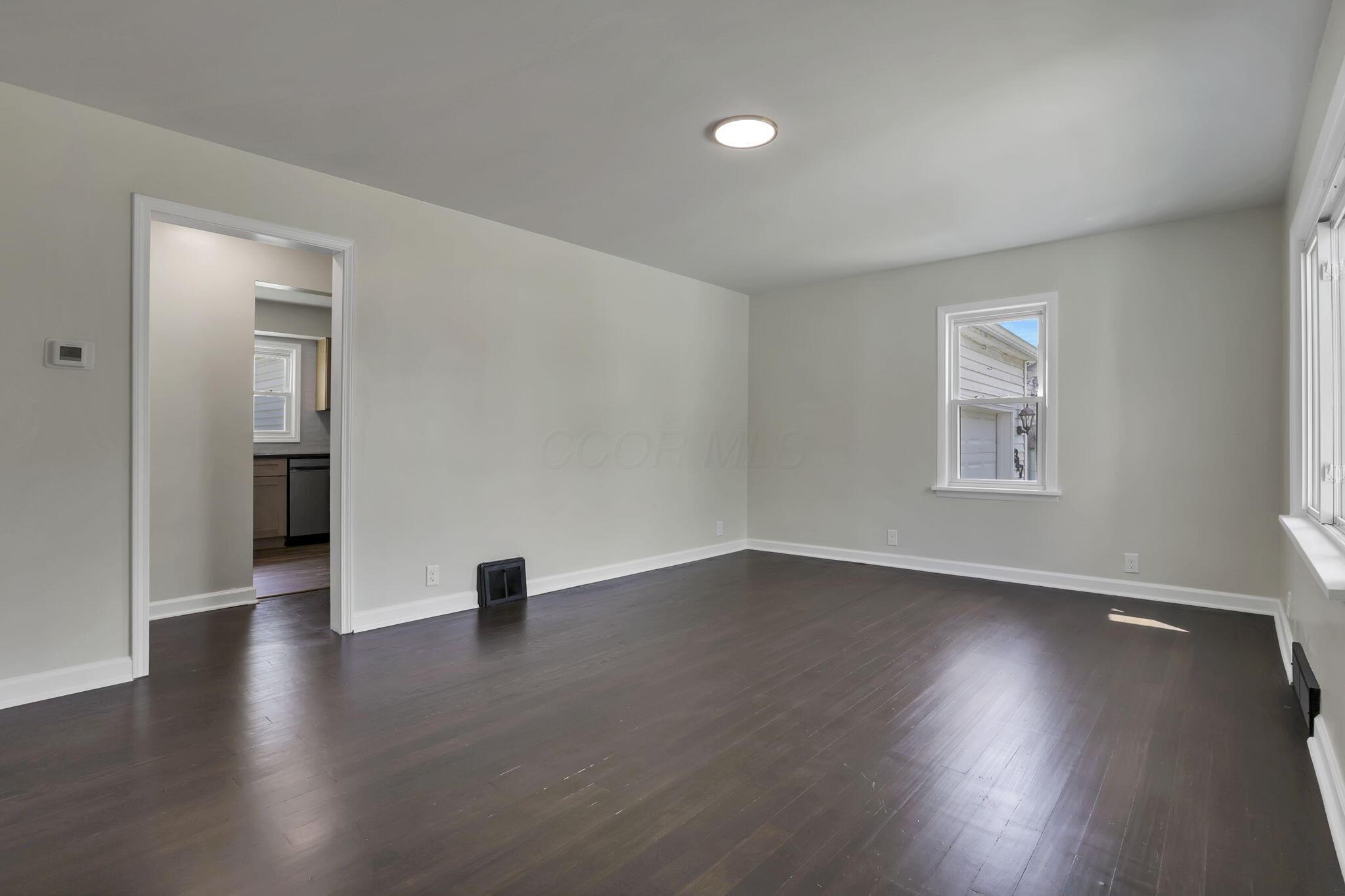 347 Wayne Avenue Property Photo 5