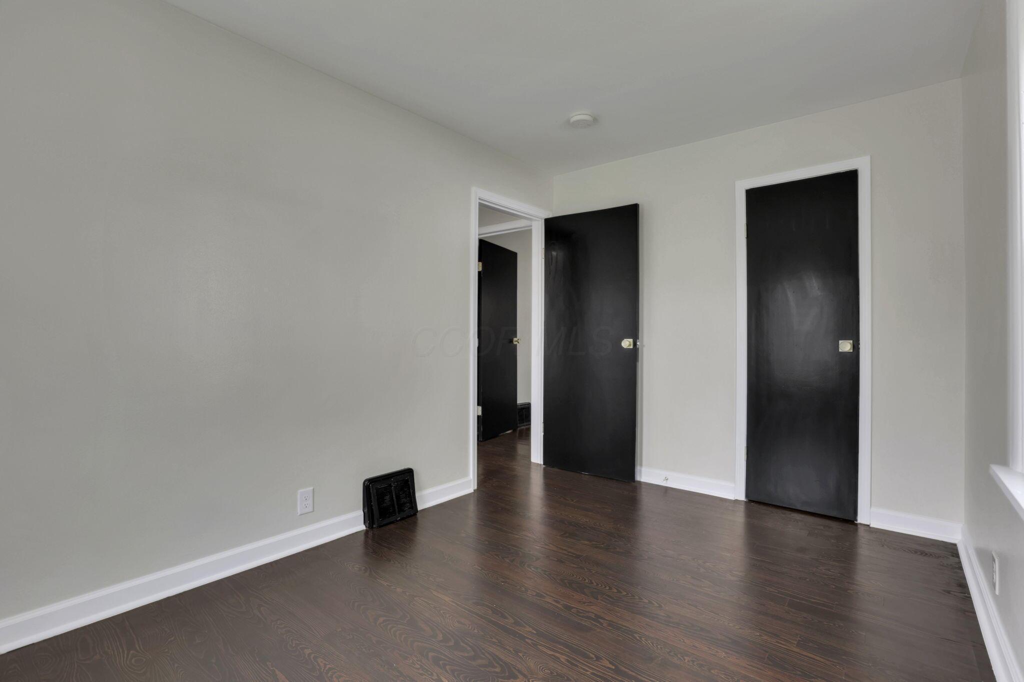 347 Wayne Avenue Property Photo 14