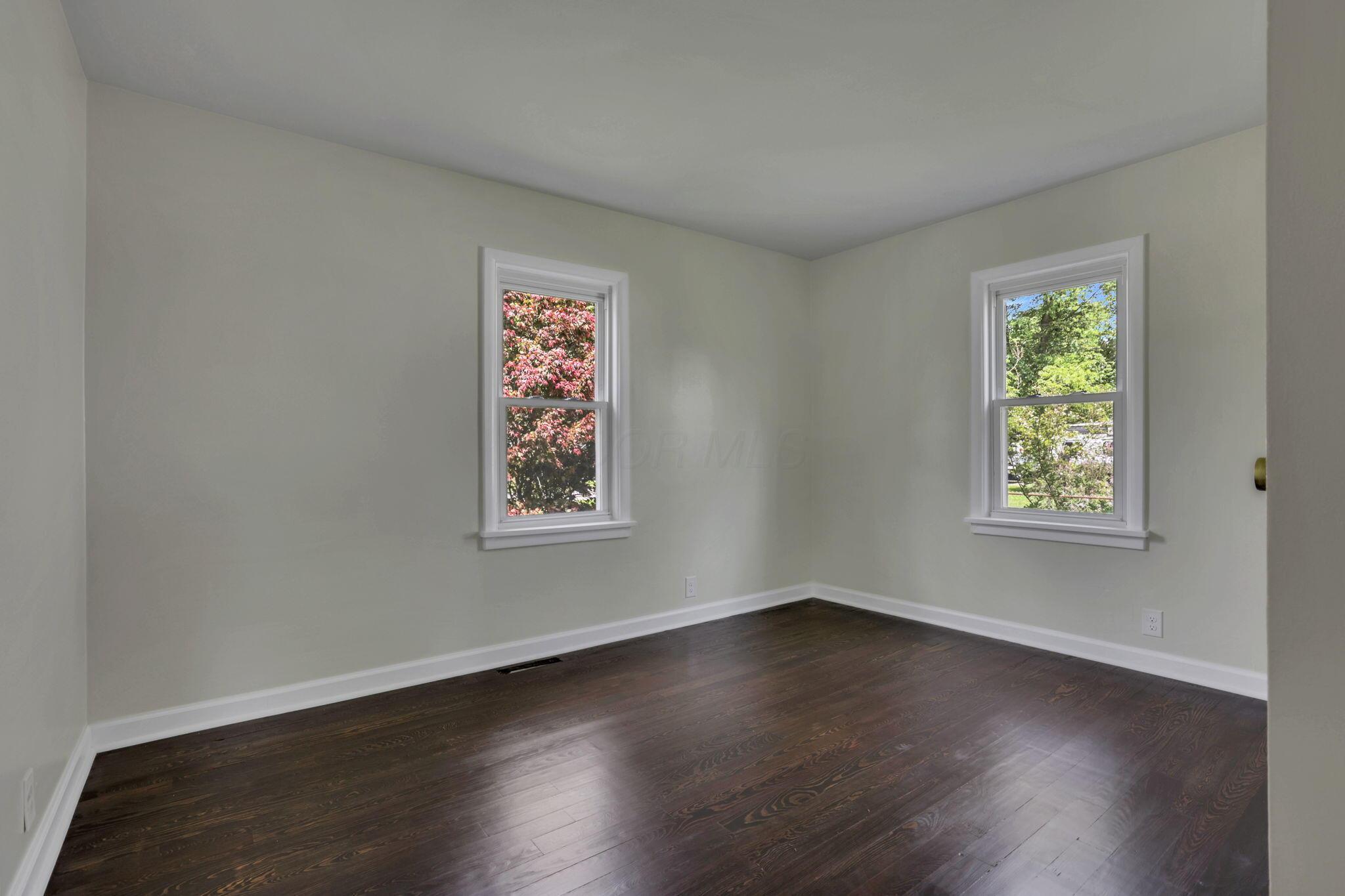 347 Wayne Avenue Property Photo 17