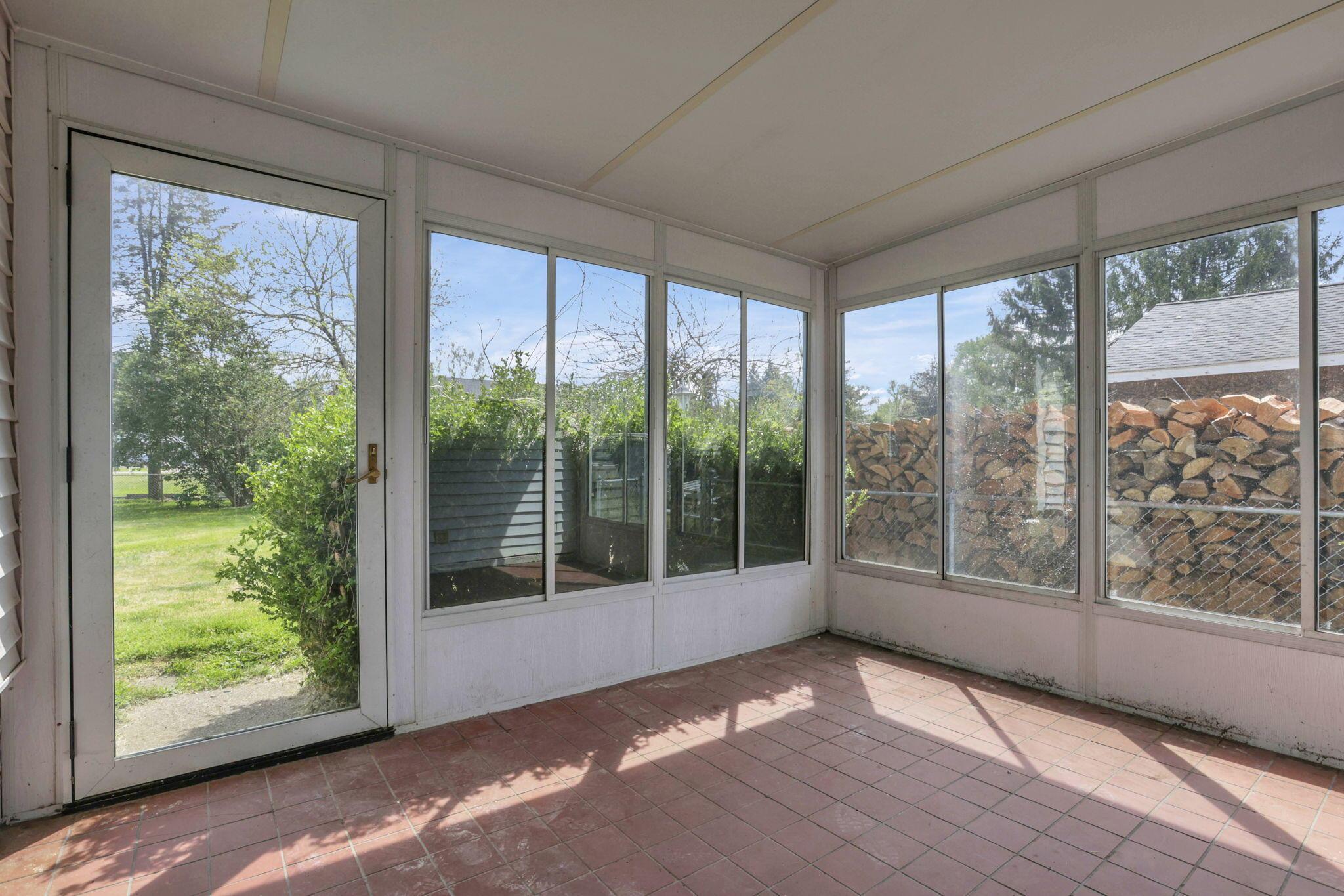 347 Wayne Avenue Property Photo 27