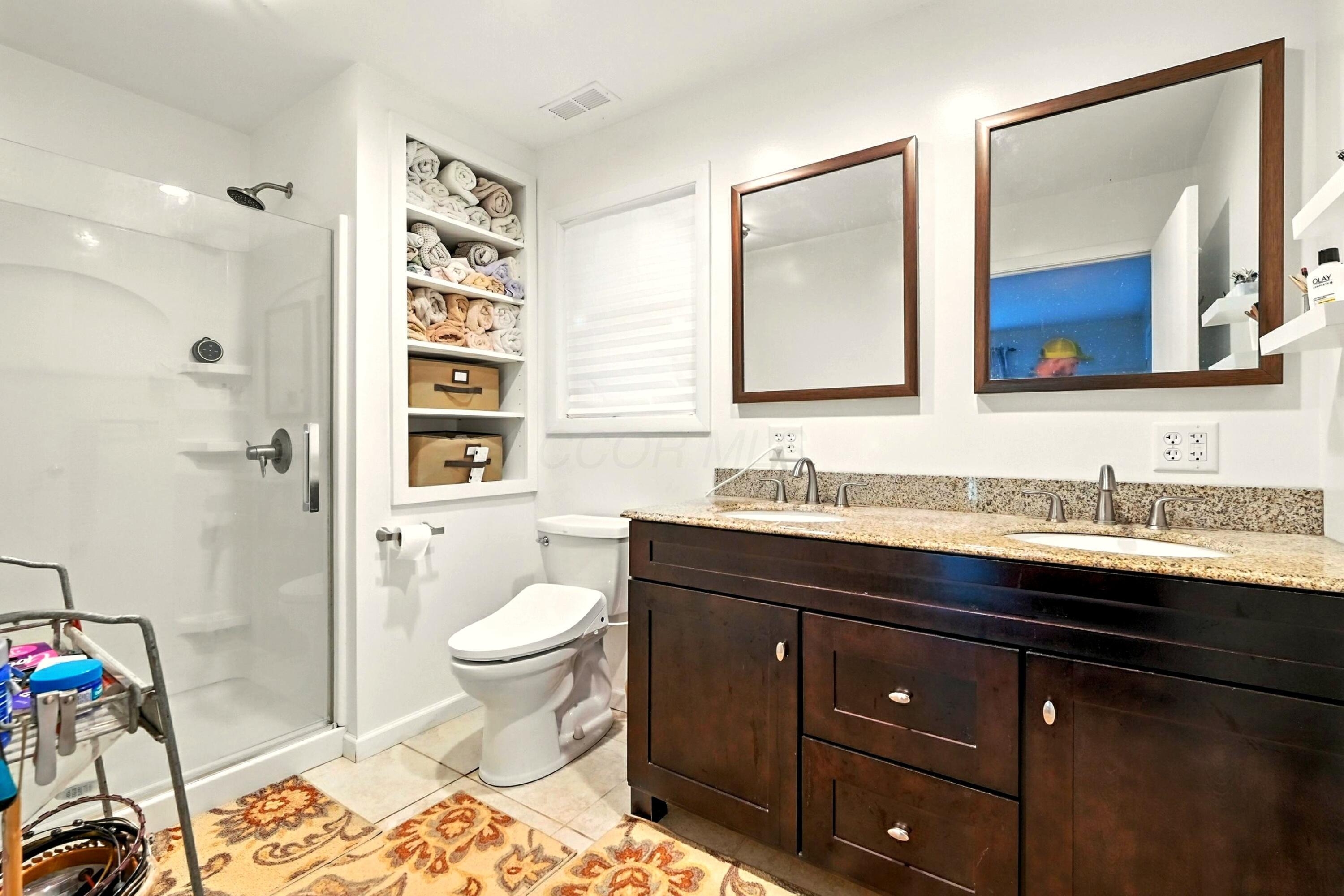302 E Woodside Drive Property Photo 29
