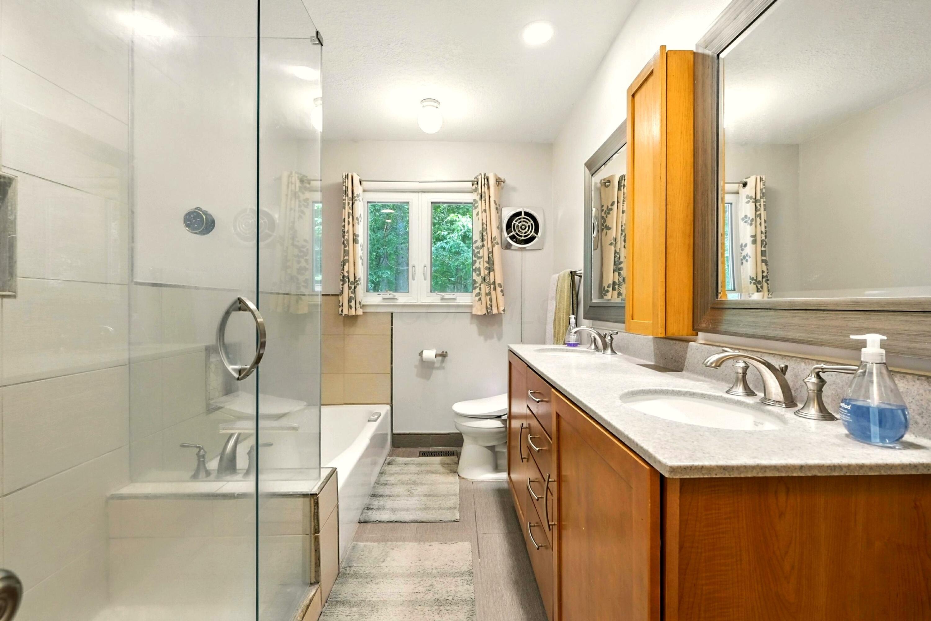 302 E Woodside Drive Property Photo 35