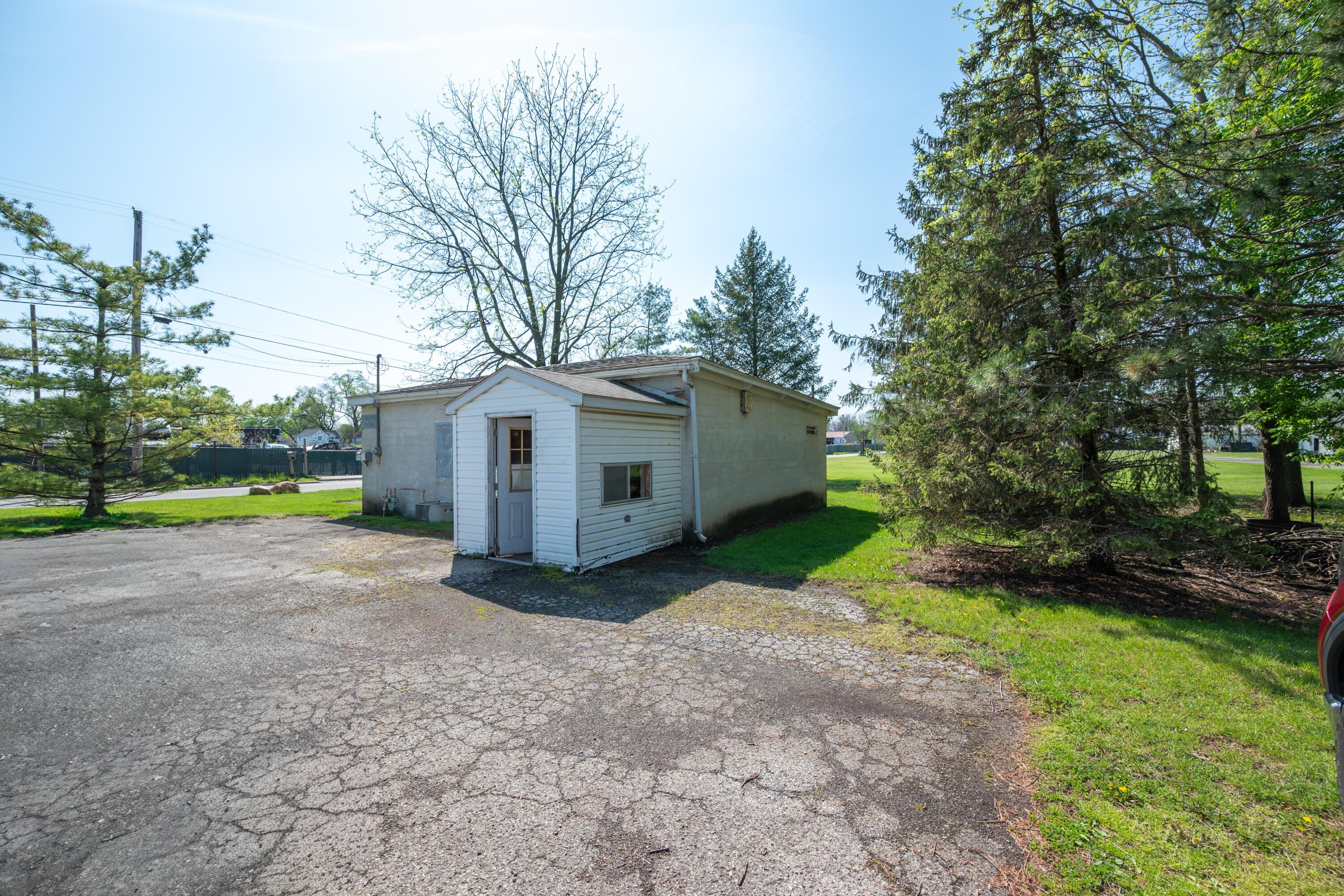 405 Bartram Avenue Property Photo 2