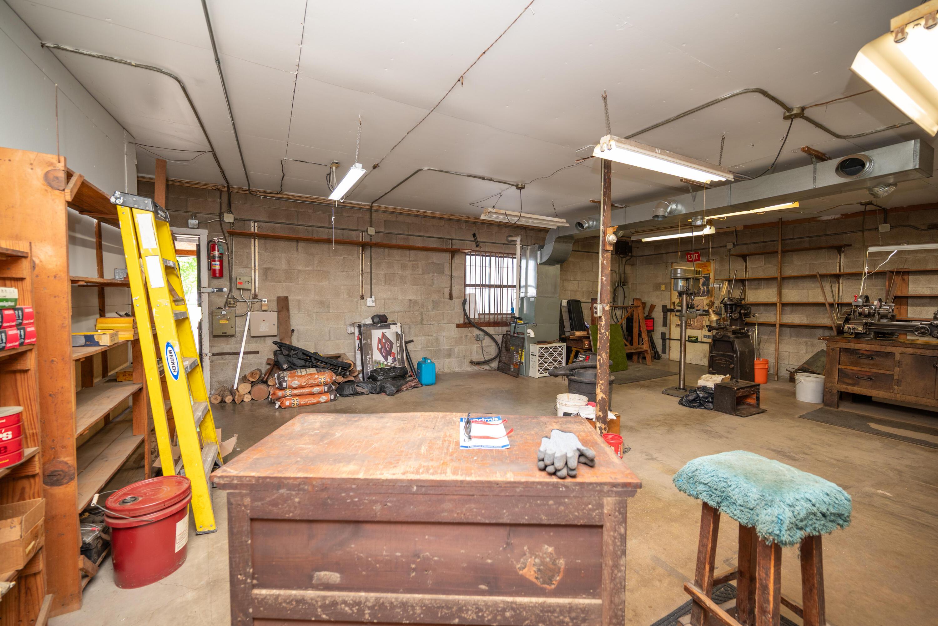 405 Bartram Avenue Property Photo 7