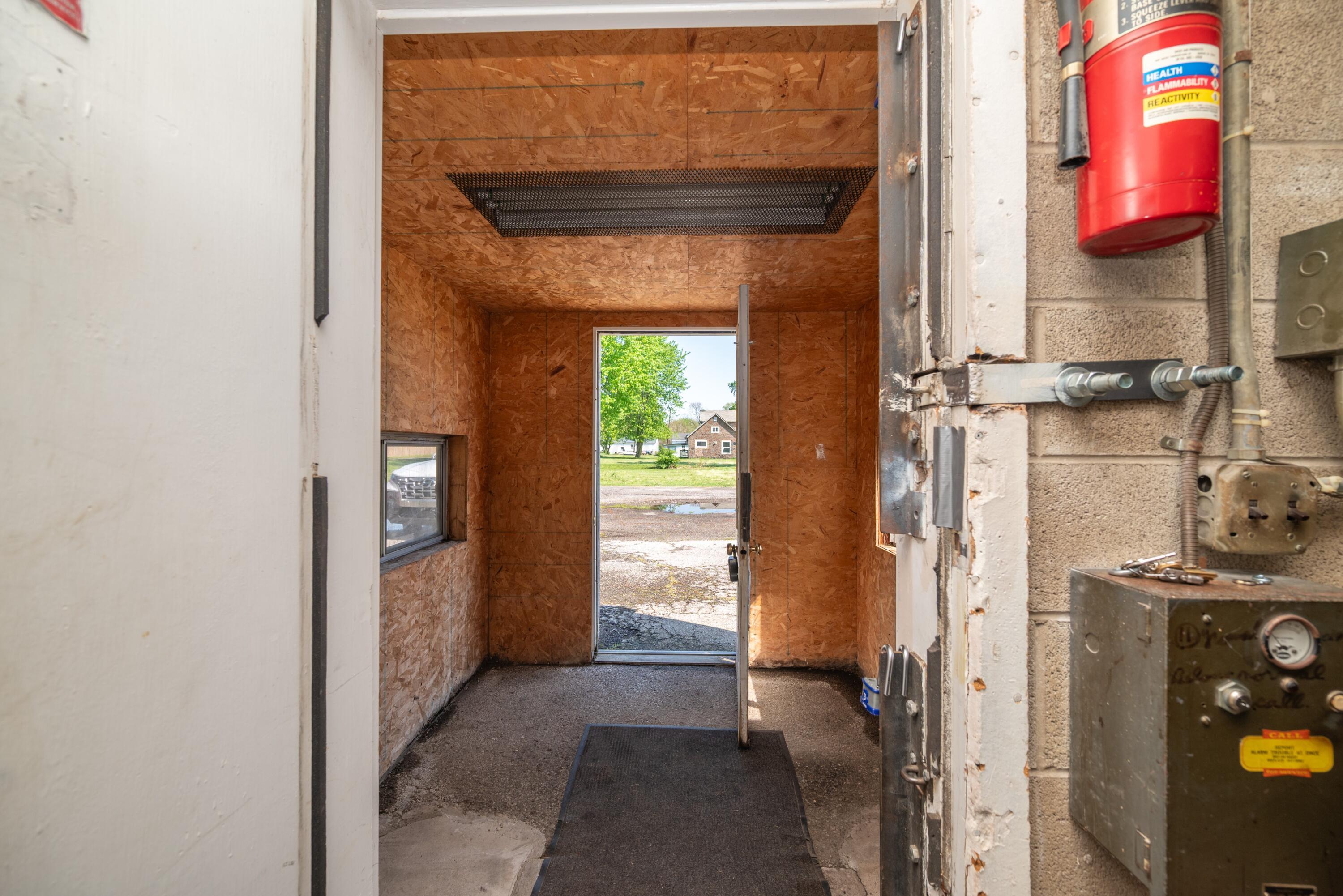 405 Bartram Avenue Property Photo 11