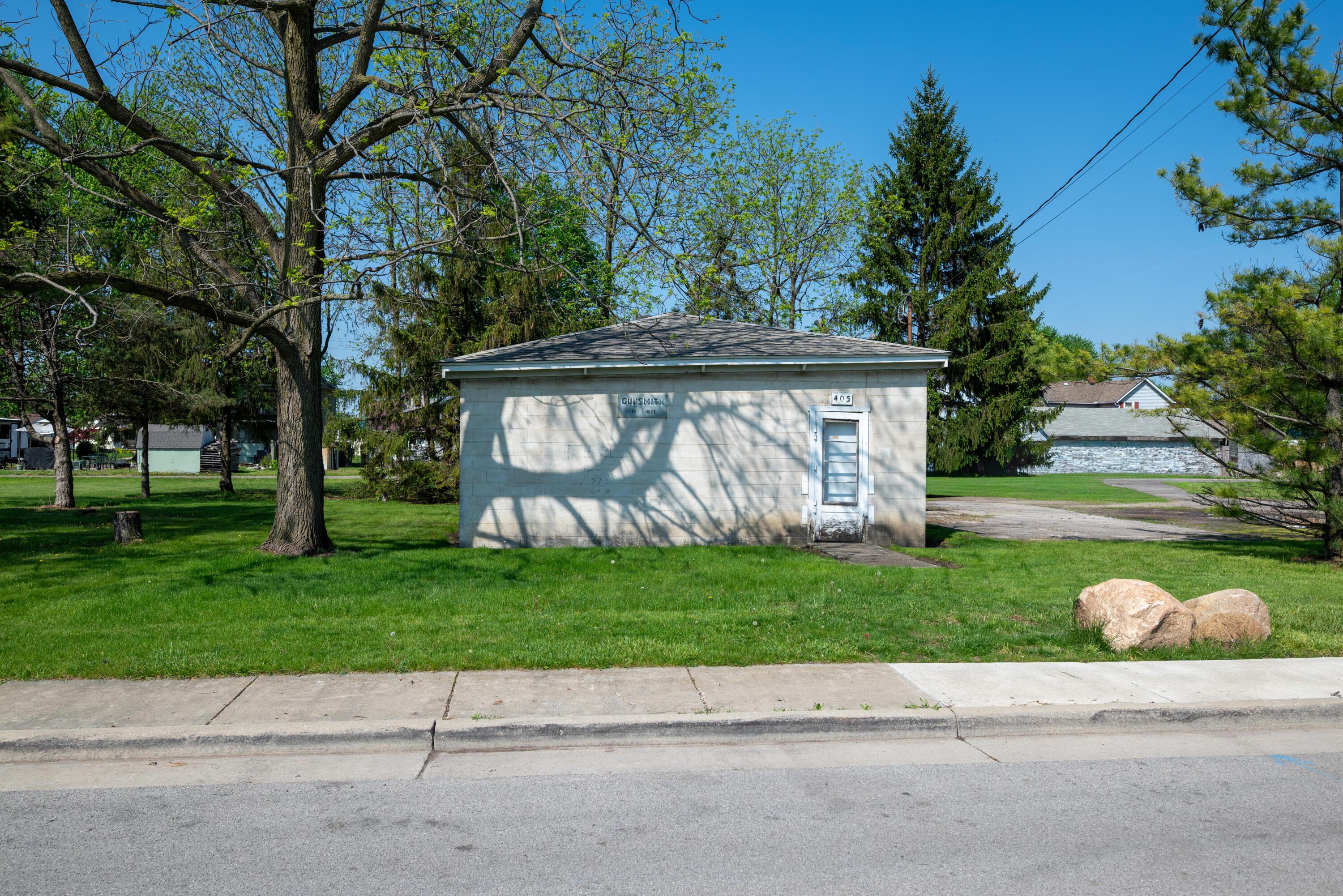 405 Bartram Avenue Property Photo 14