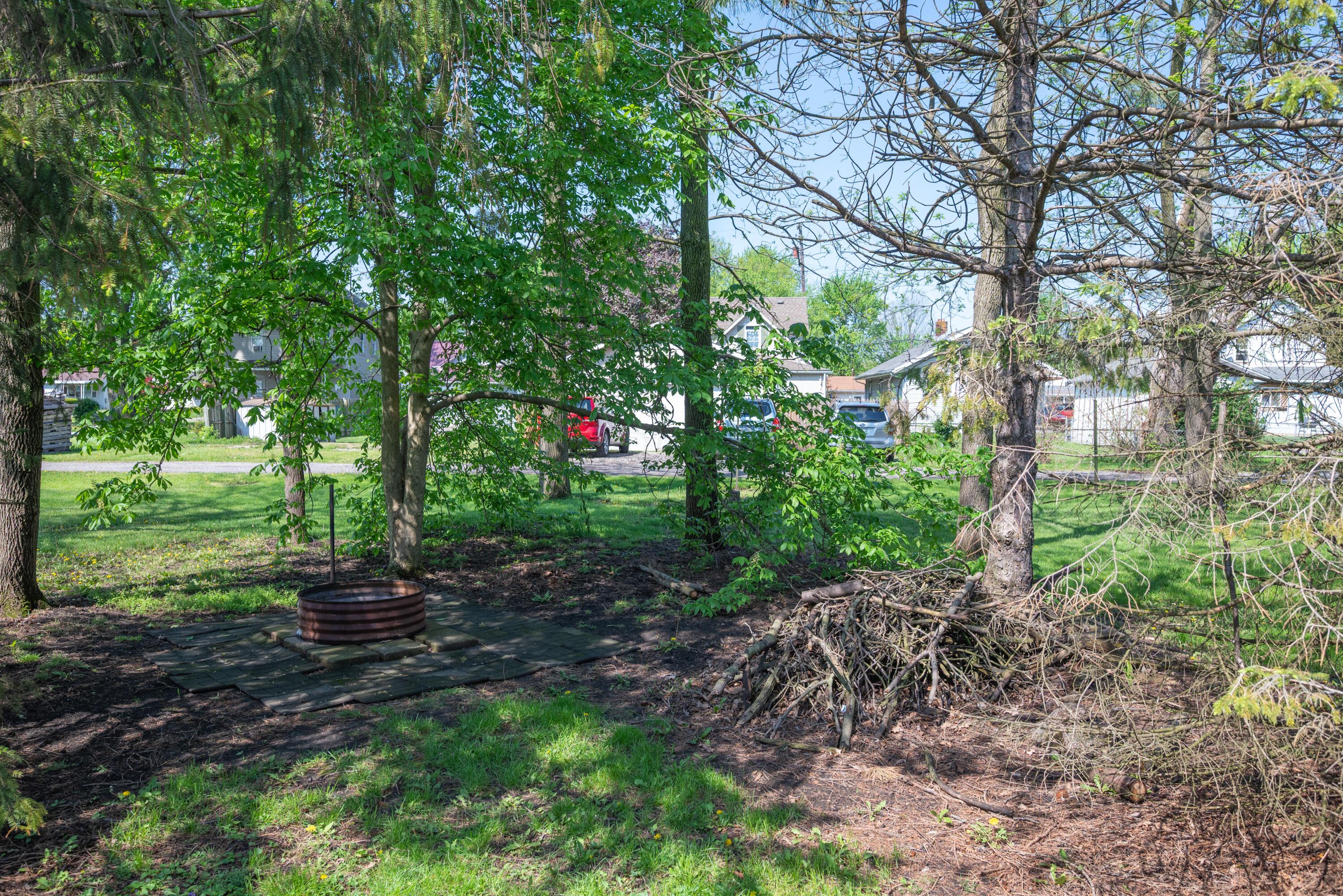 405 Bartram Avenue Property Photo 18