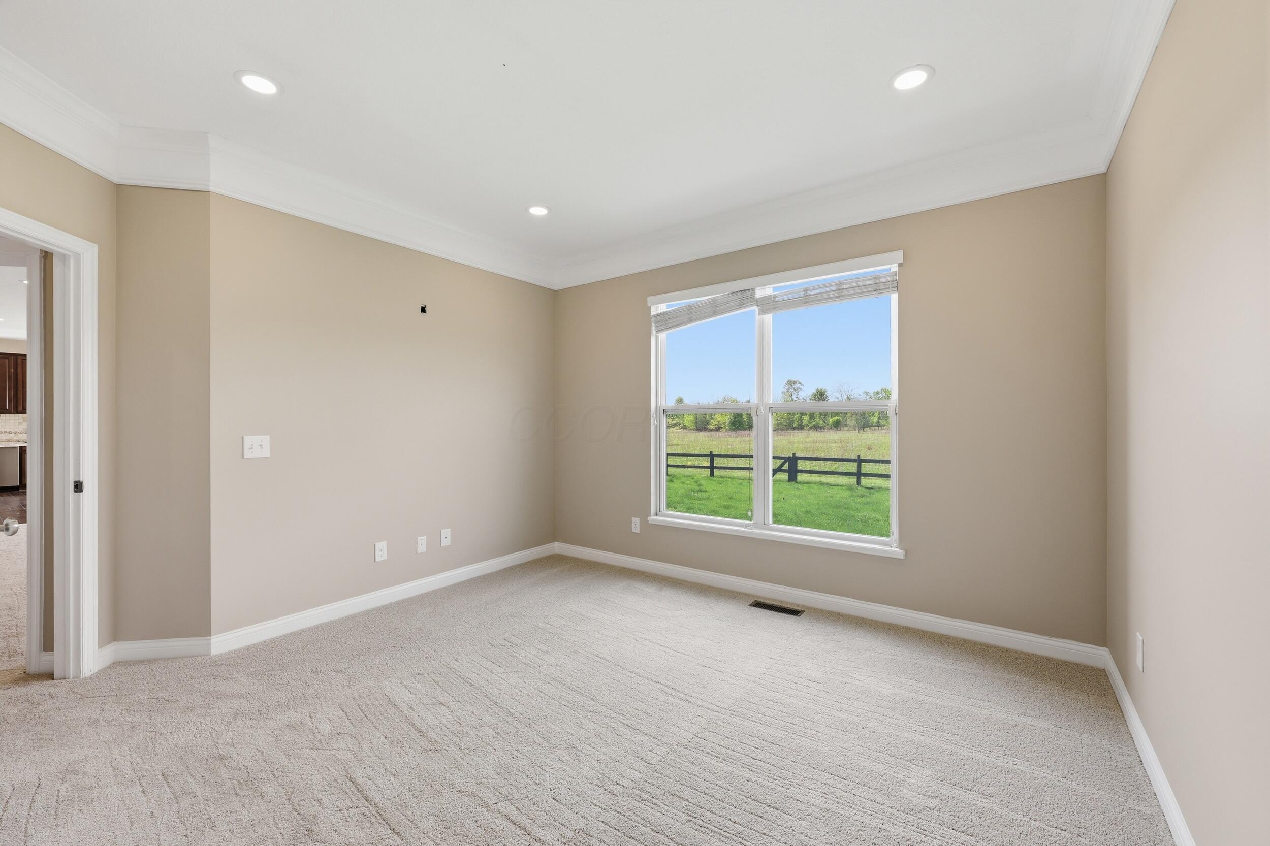 6376 Scioto Chase Boulevard Property Photo 21