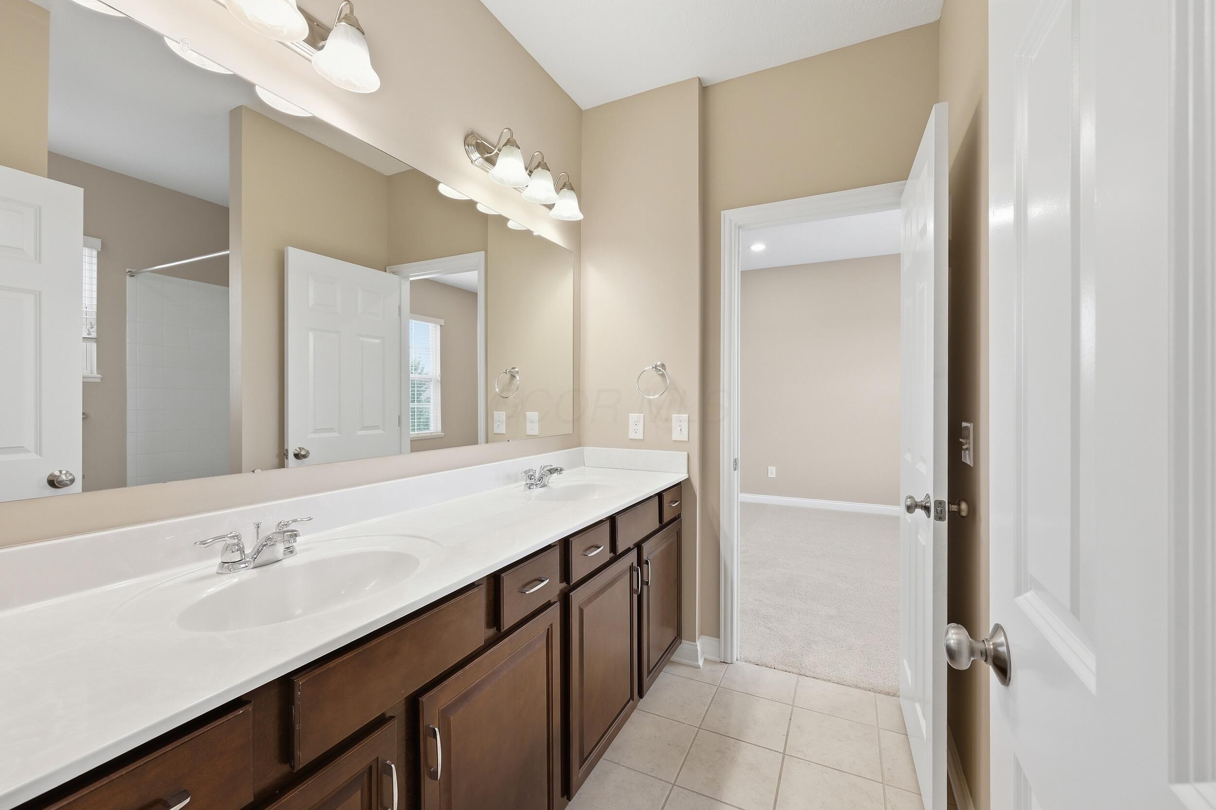 6376 Scioto Chase Boulevard Property Photo 24