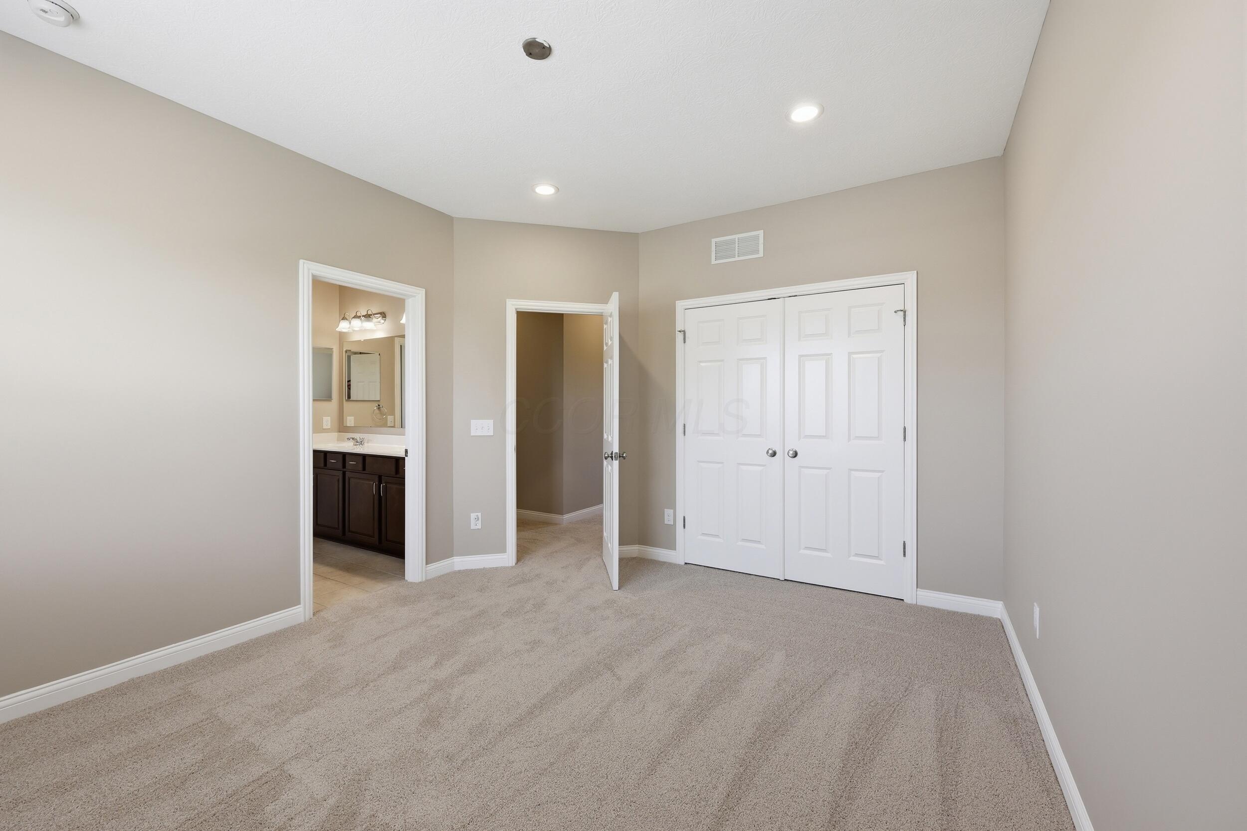 6376 Scioto Chase Boulevard Property Photo 25