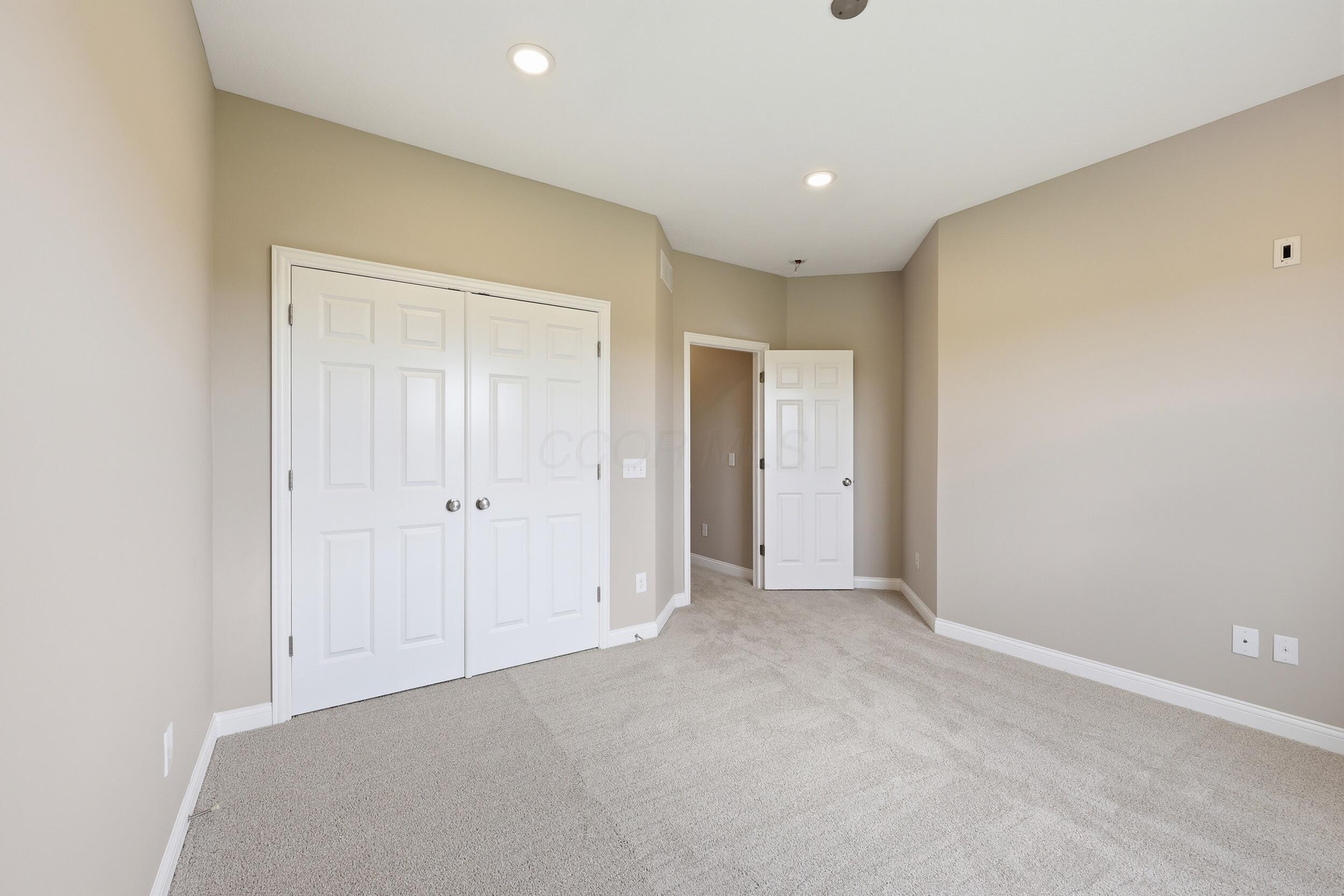 6376 Scioto Chase Boulevard Property Photo 31