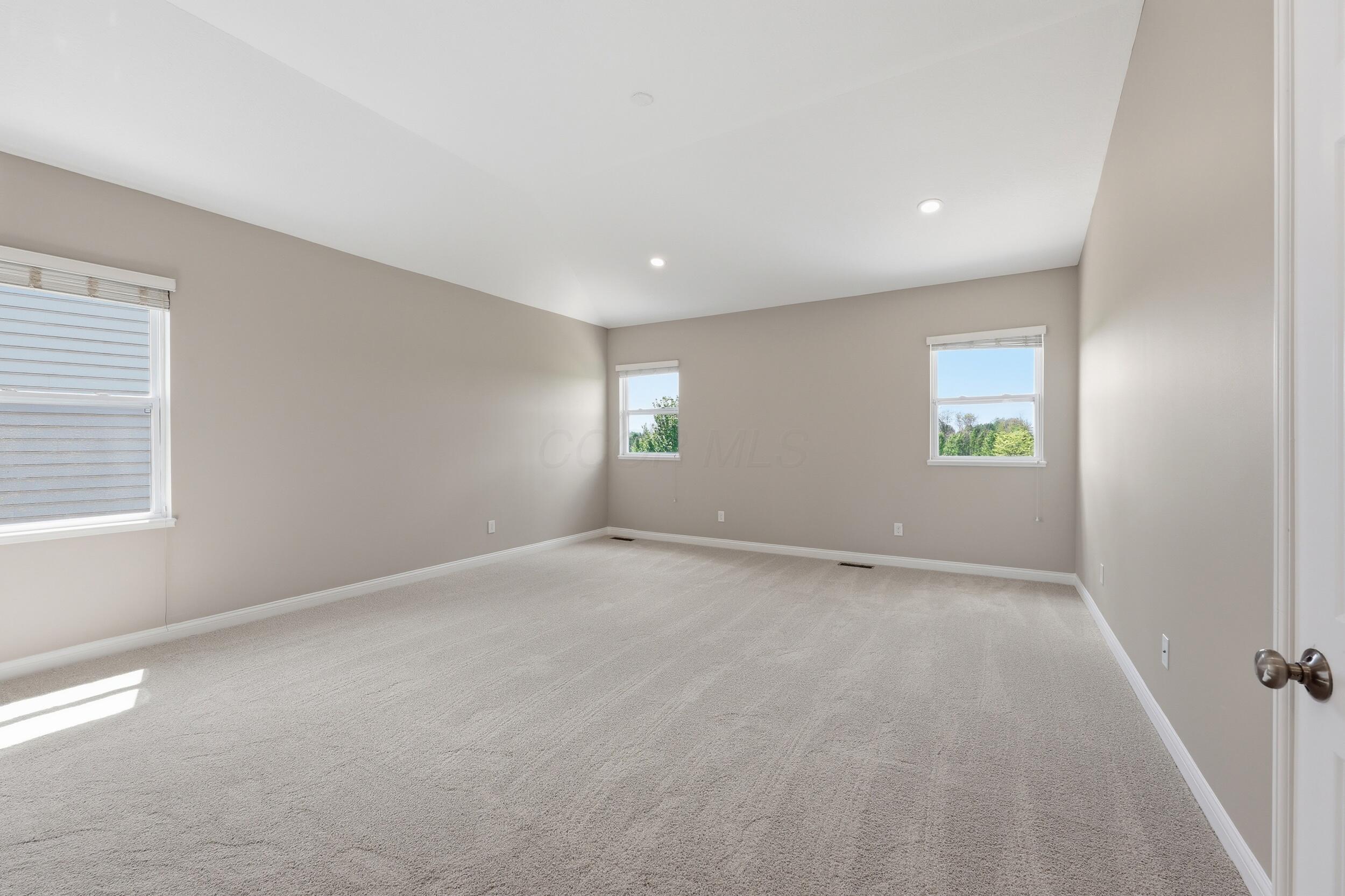 6376 Scioto Chase Boulevard Property Photo 33