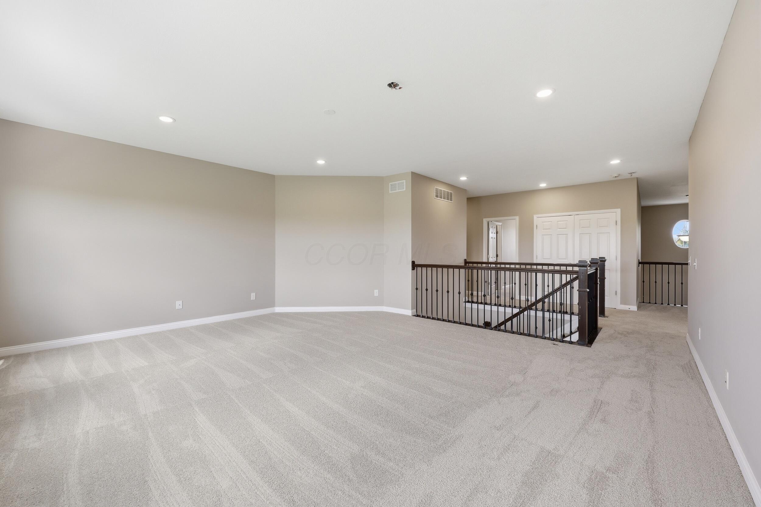 6376 Scioto Chase Boulevard Property Photo 39