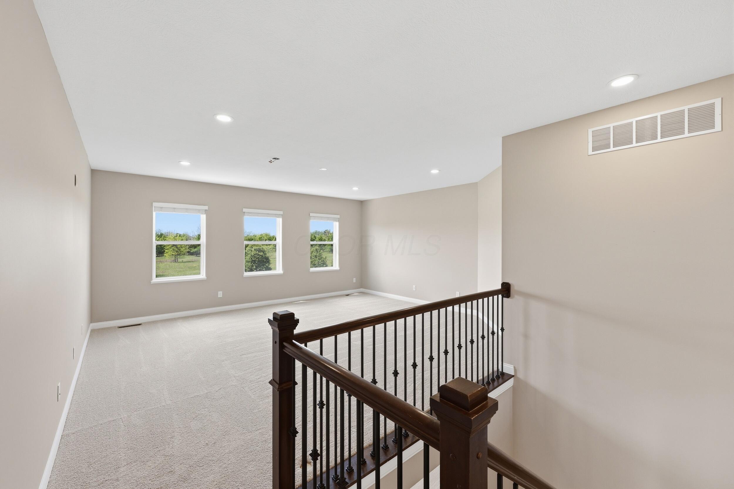 6376 Scioto Chase Boulevard Property Photo 41
