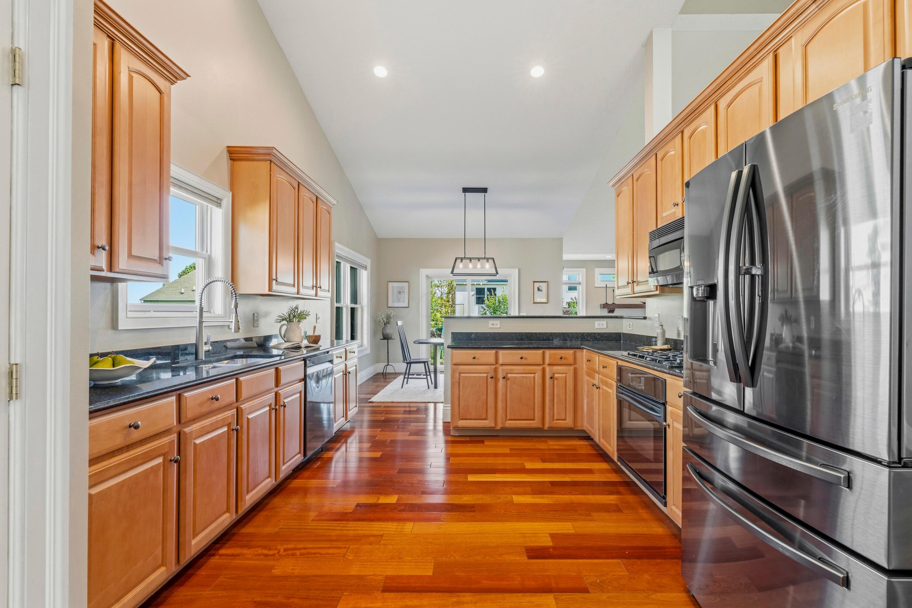 6252 Tallowtree Drive Property Photo 30