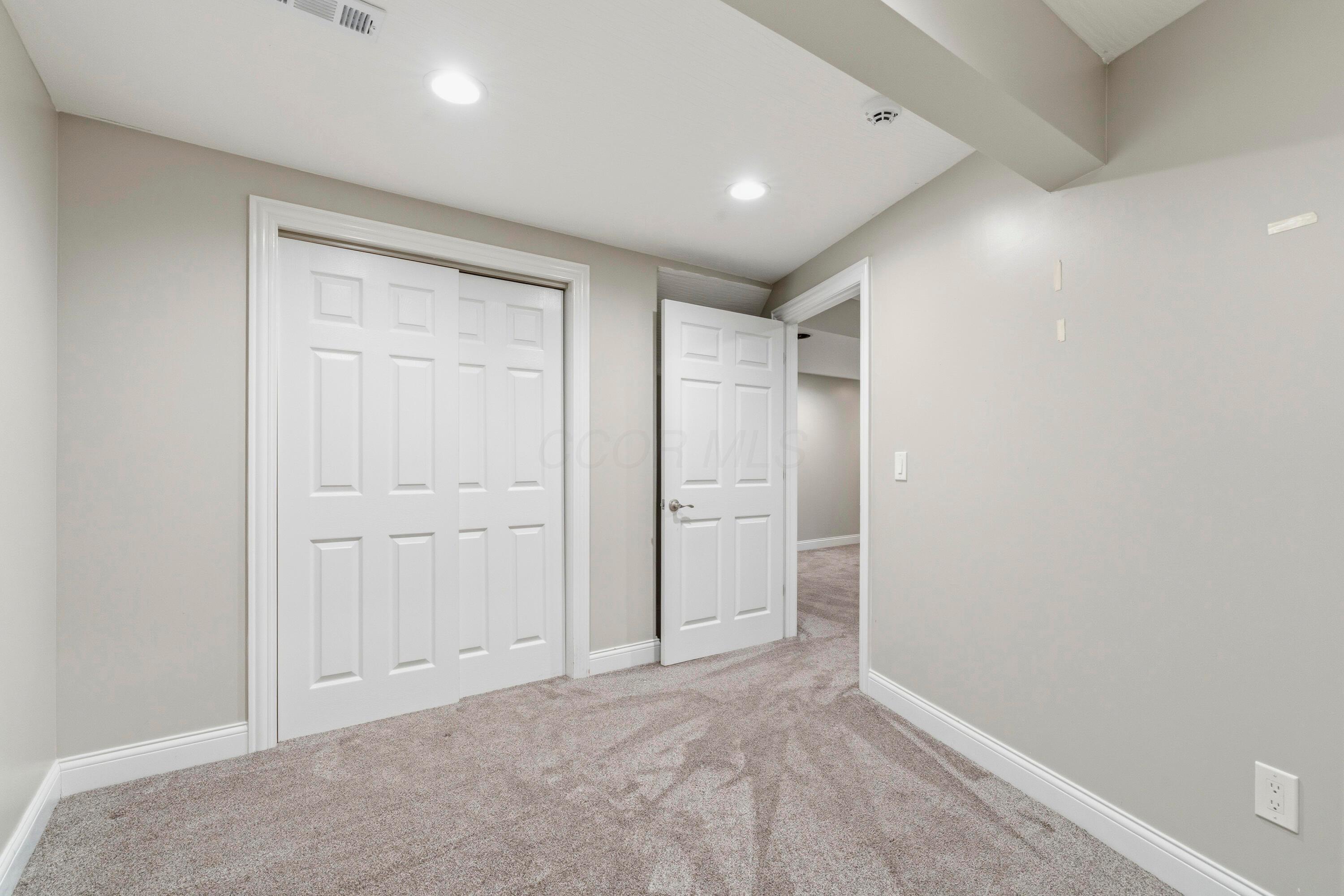 6252 Tallowtree Drive Property Photo 59