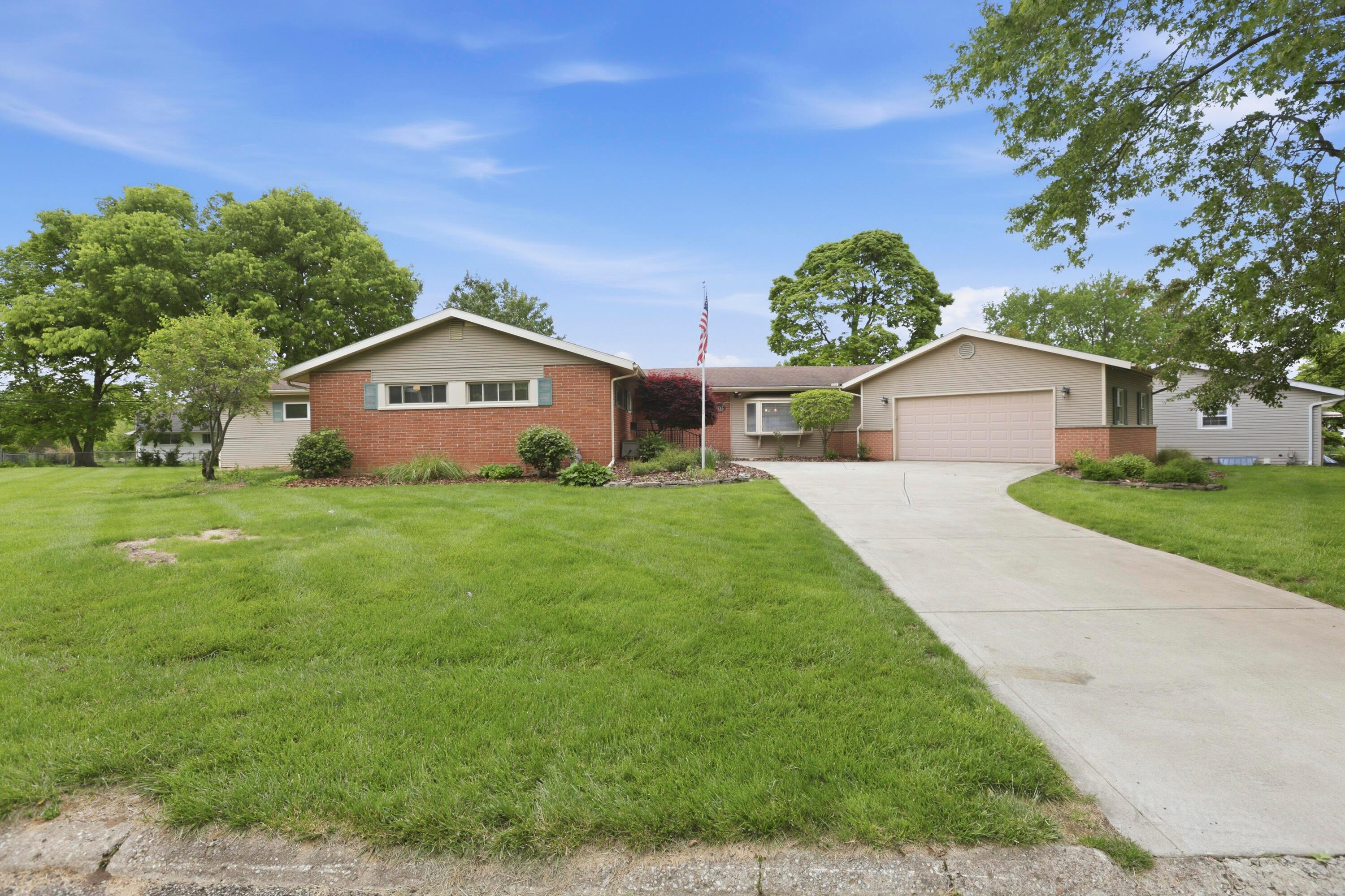 1003 Lynwood Avenue Property Photo 2
