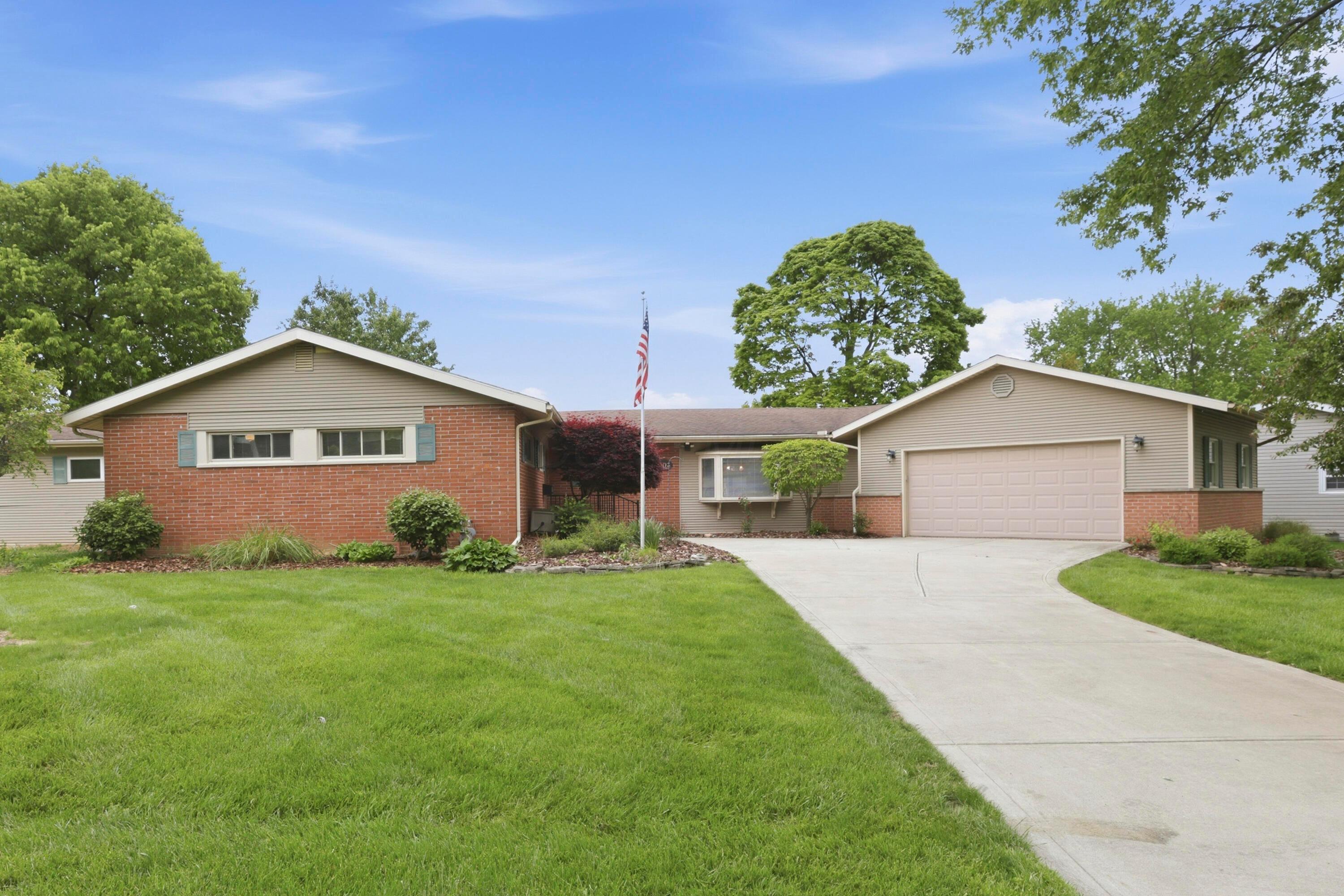1003 Lynwood Avenue Property Photo 4