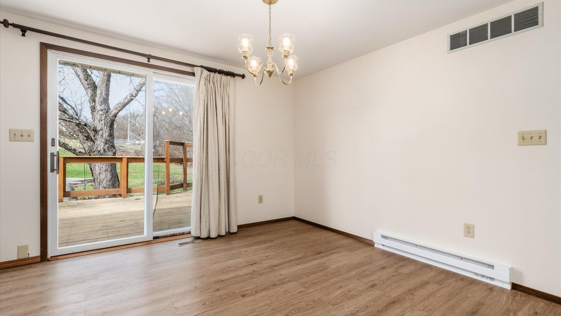 3820 Crock Road Property Photo 10
